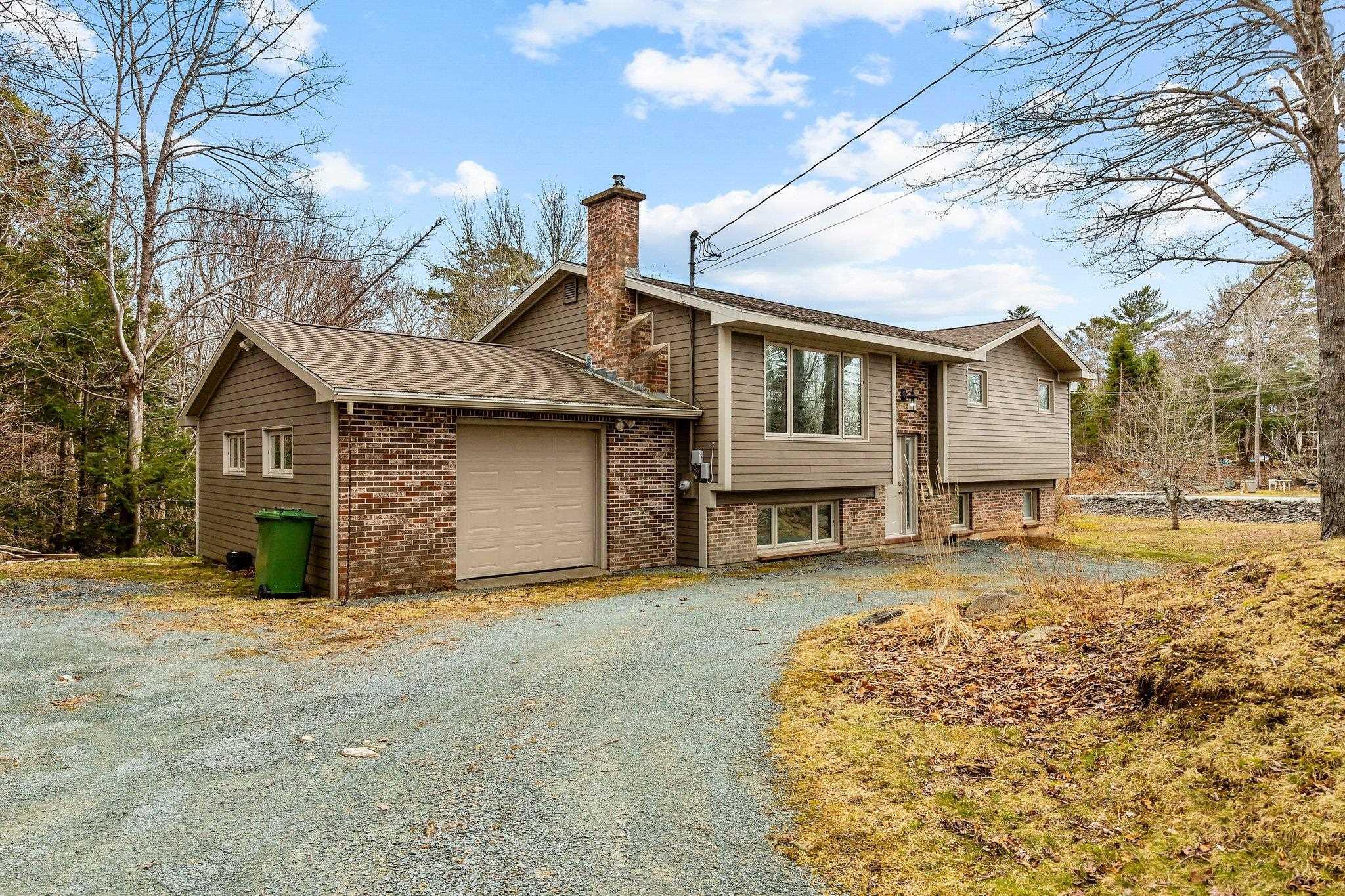 $599,000.00: 20 Old Cobequid Road, Waverley