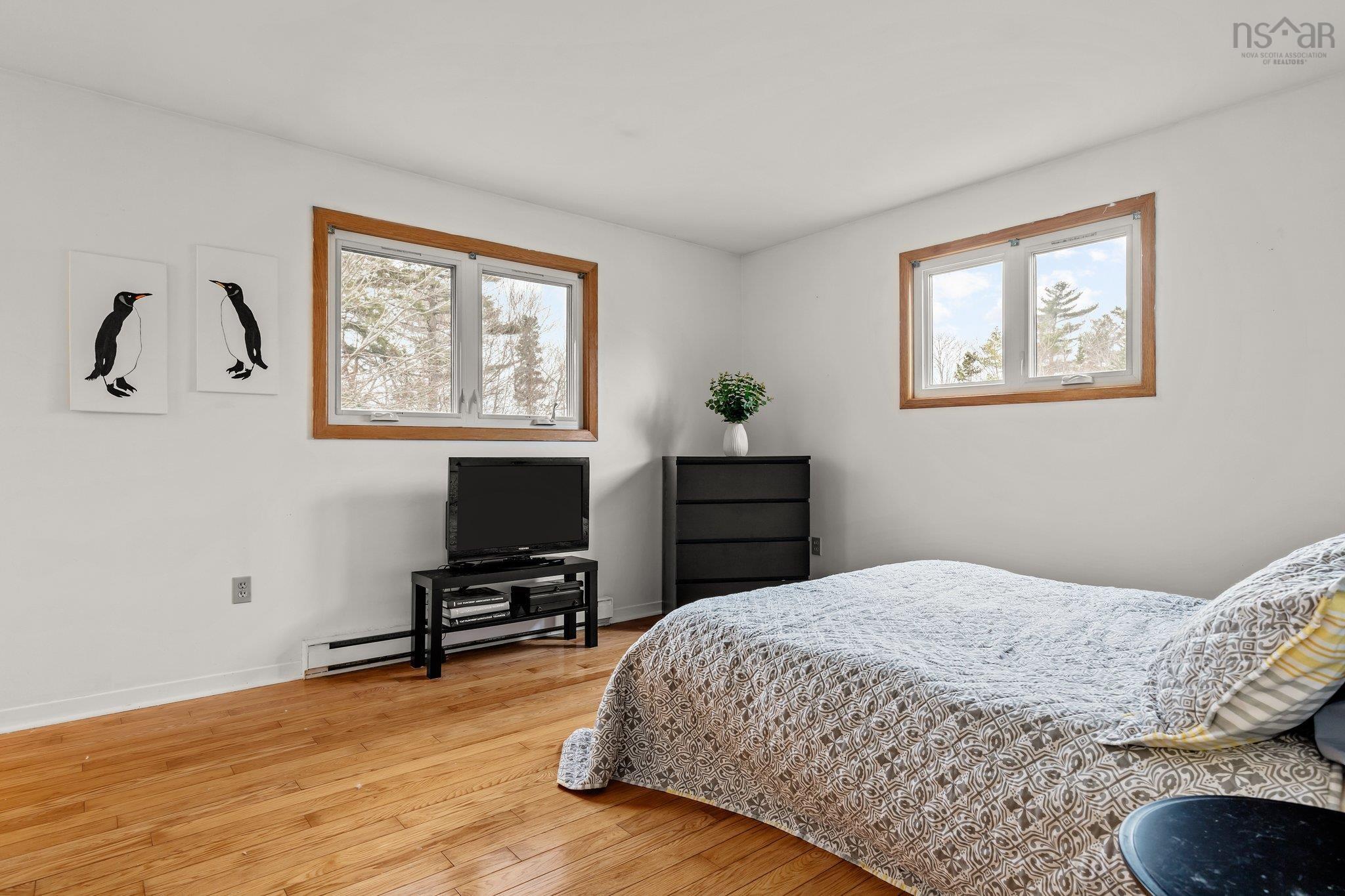 $599,000.00: 20 Old Cobequid Road, Waverley