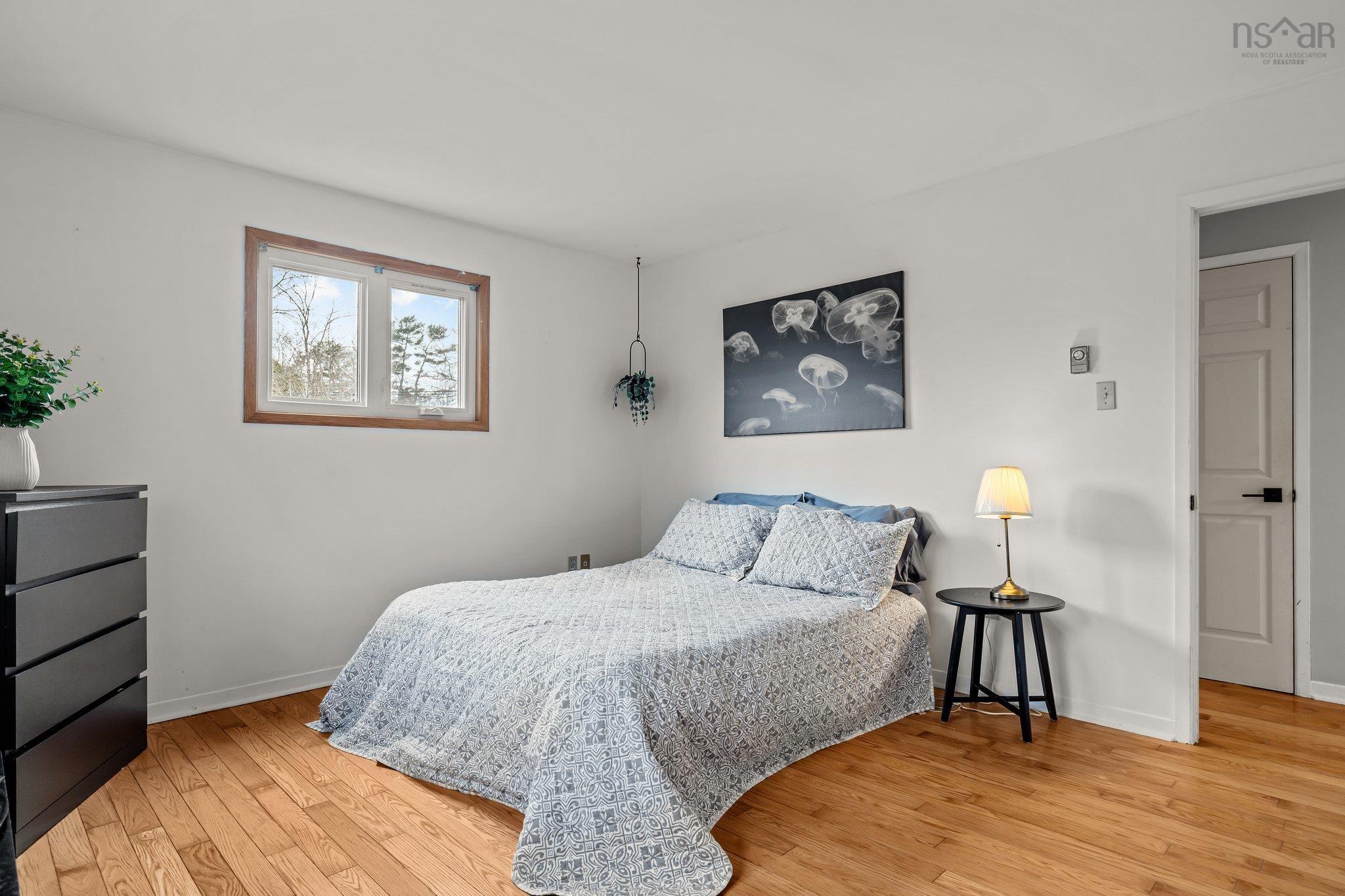 $599,000.00: 20 Old Cobequid Road, Waverley