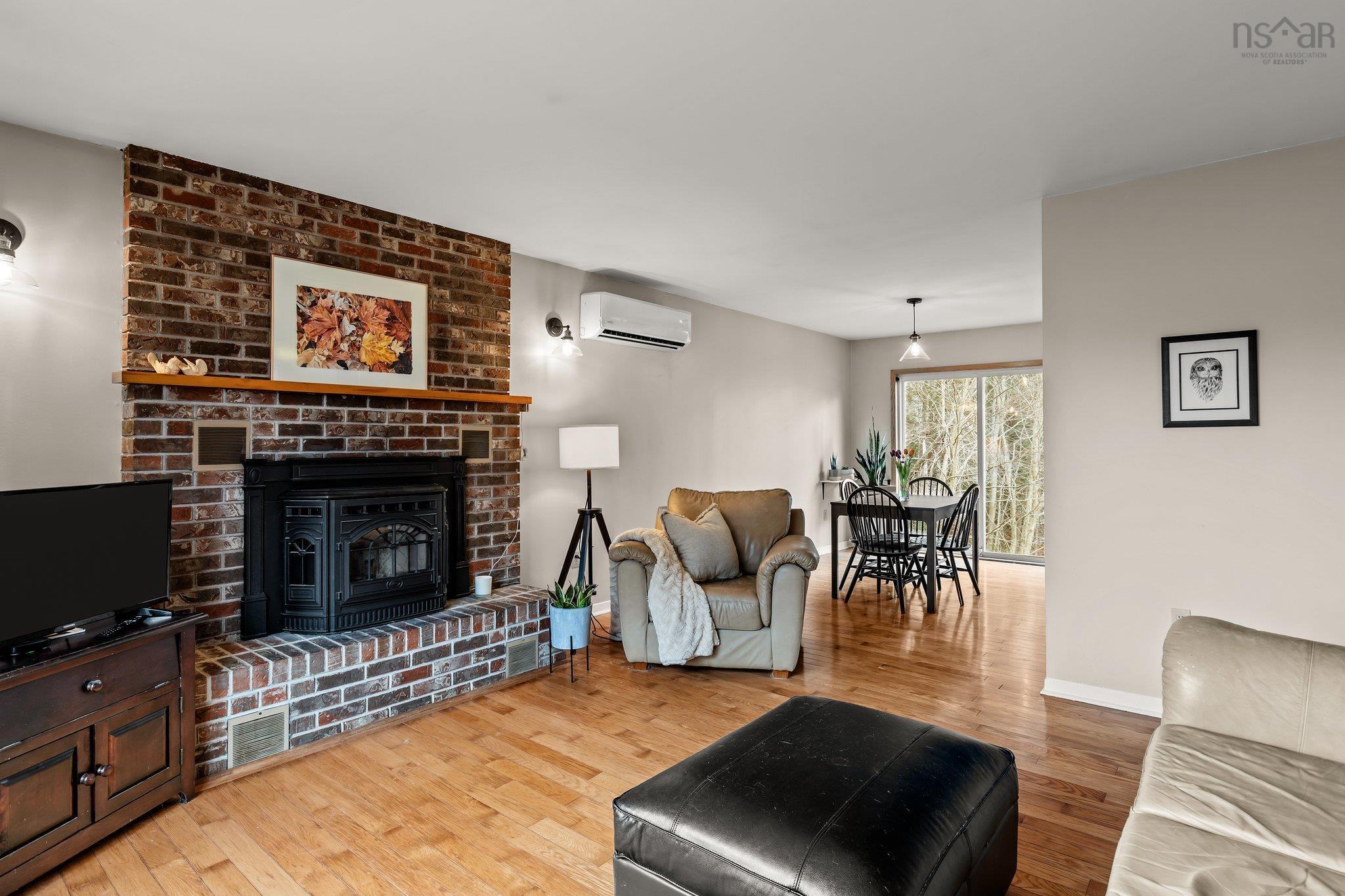 $599,000.00: 20 Old Cobequid Road, Waverley