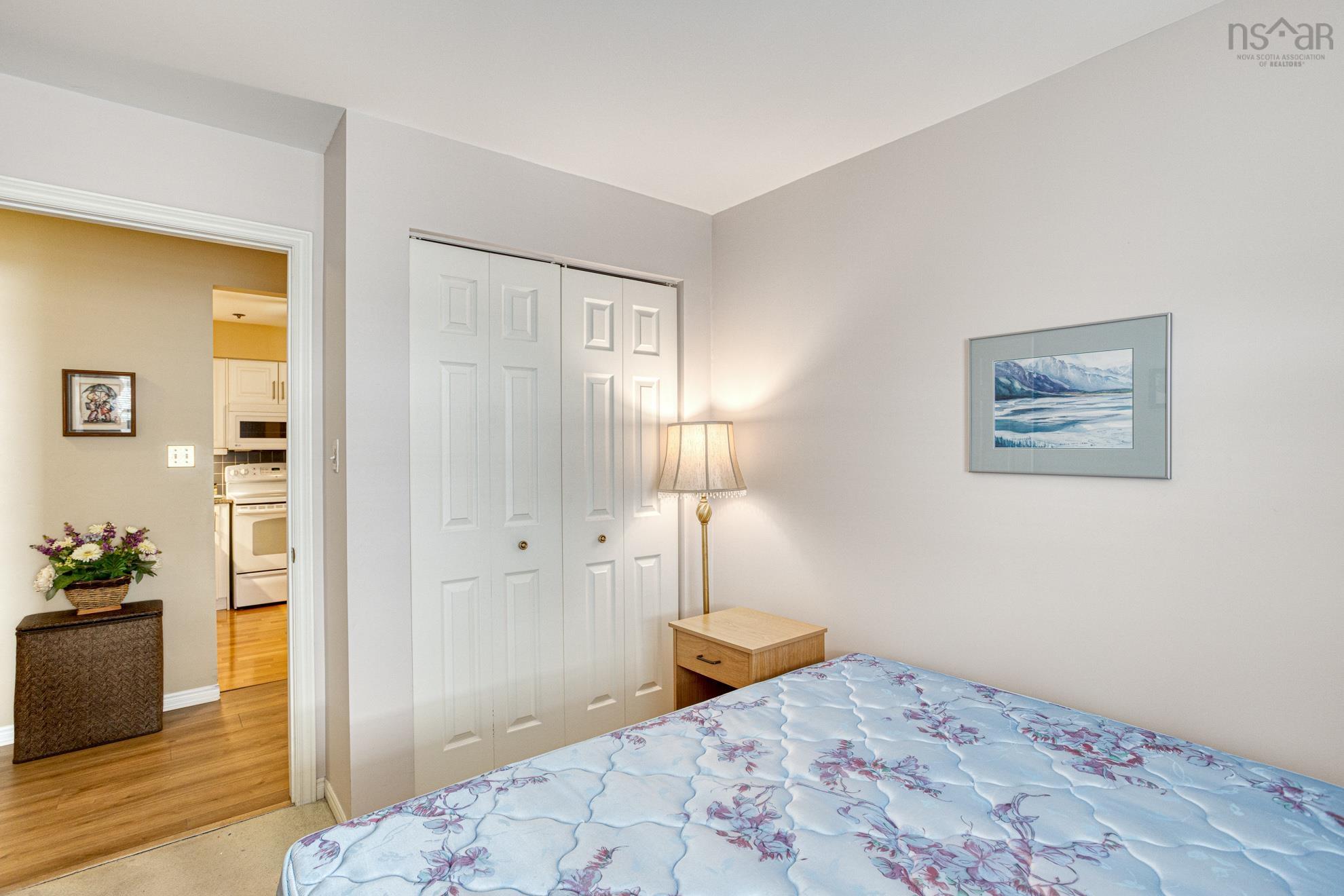 $339,900.00: 310 83 Kearney Lake Road, Halifax