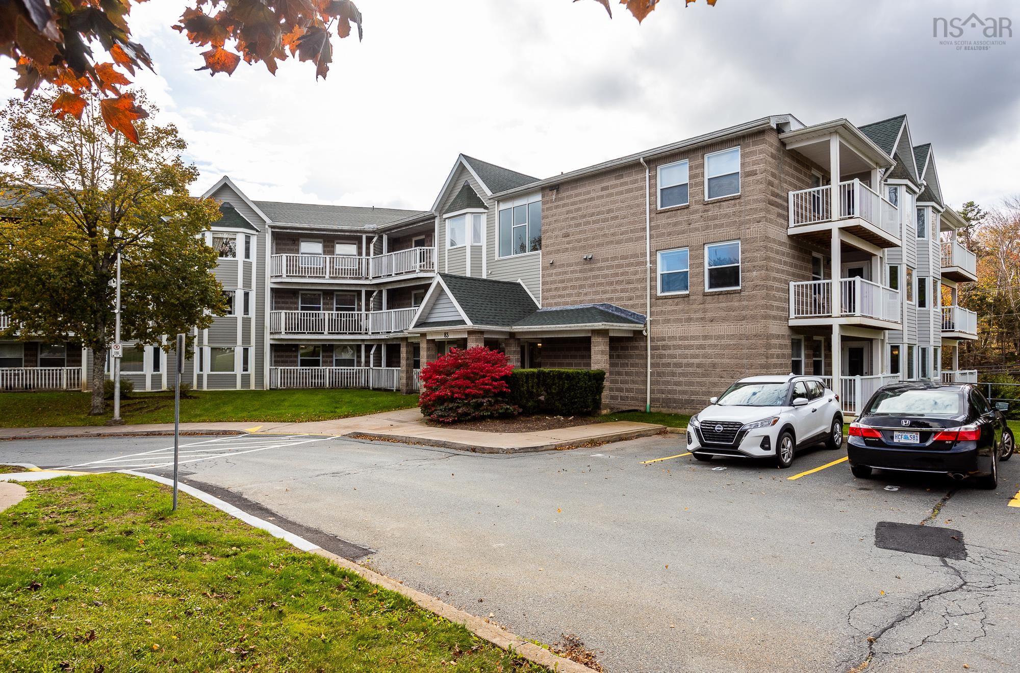 $339,900.00: 310 83 Kearney Lake Road, Halifax