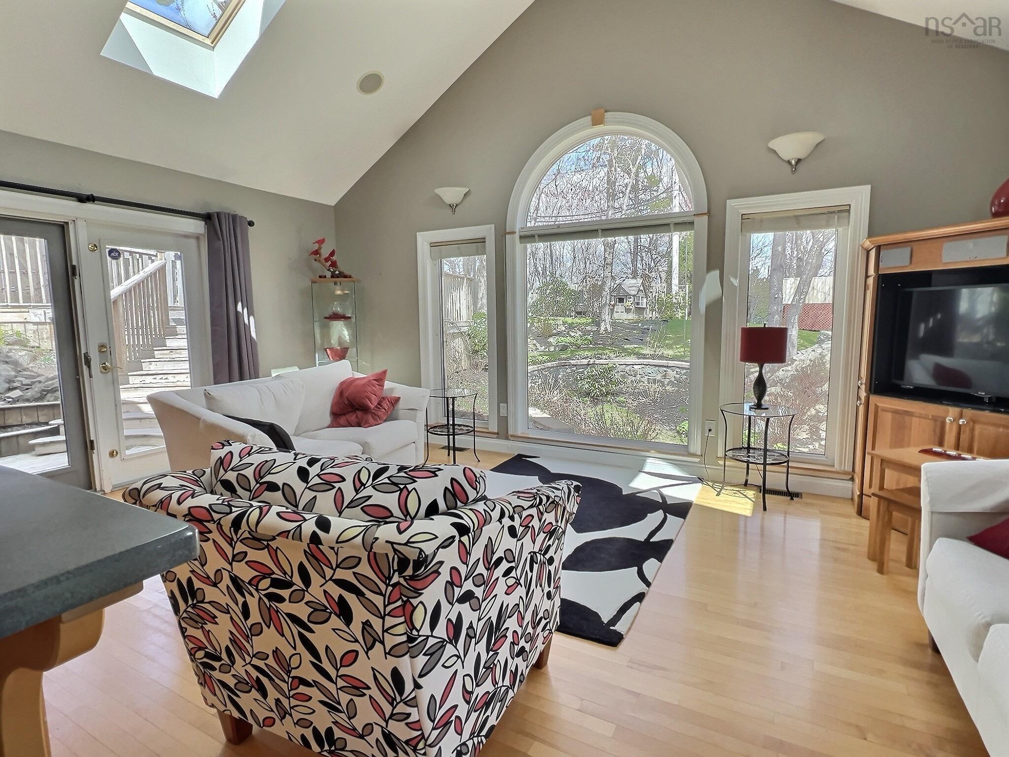 $749,900.00: 7 Briarwood Crescent, Halifax