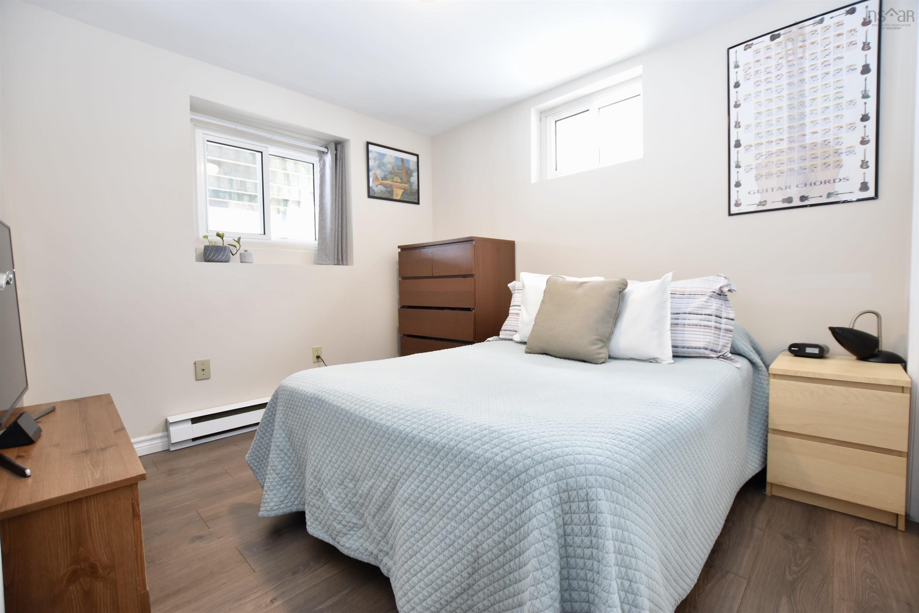 $729,900.00: 86 Flamingo Drive, Halifax