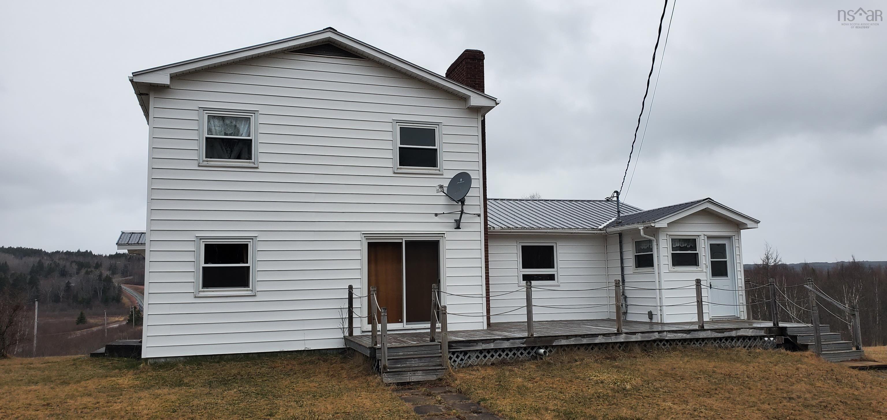 $264,900.00: 2941 Apple River Road, Apple River