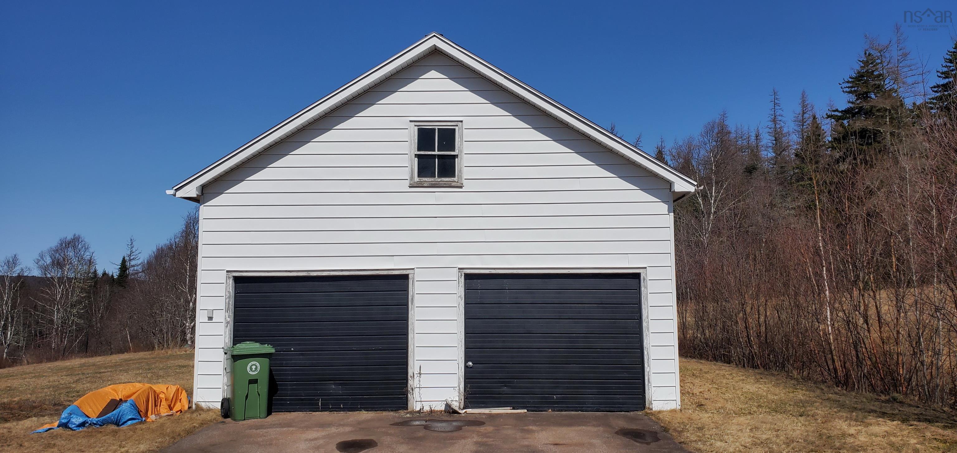 $264,900.00: 2941 Apple River Road, Apple River