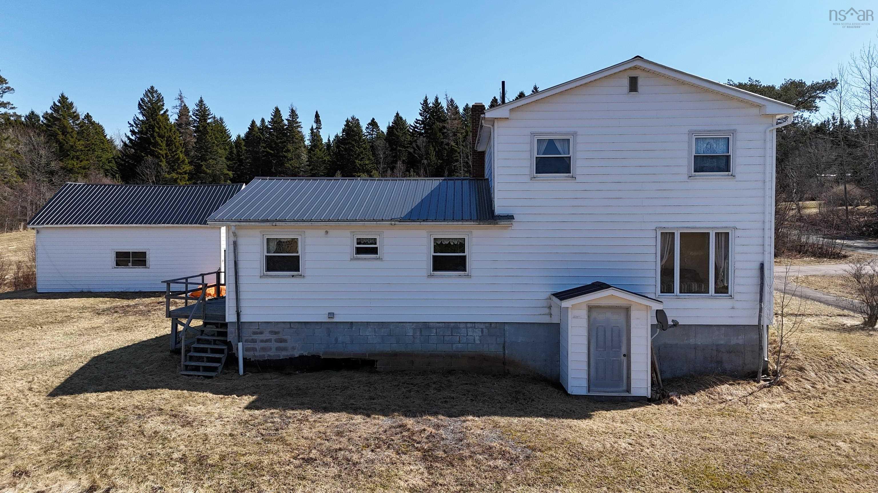 $264,900.00: 2941 Apple River Road, Apple River