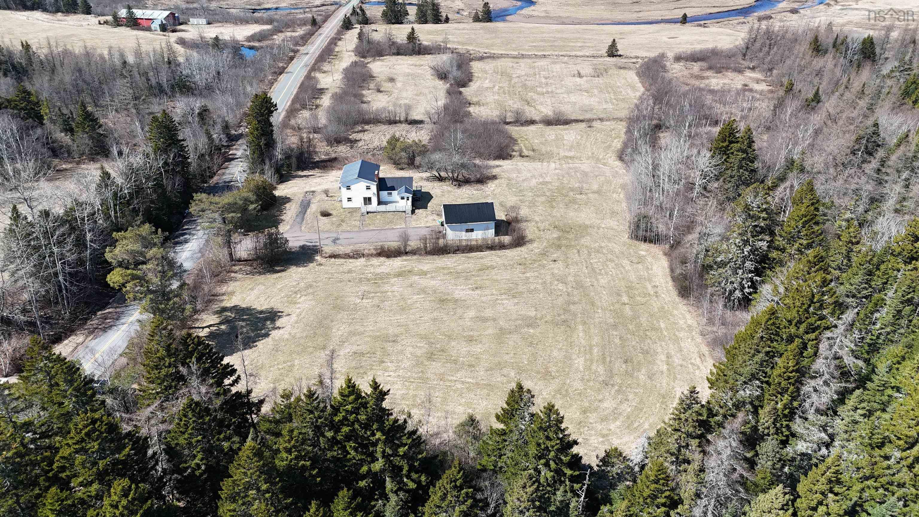 $264,900.00: 2941 Apple River Road, Apple River
