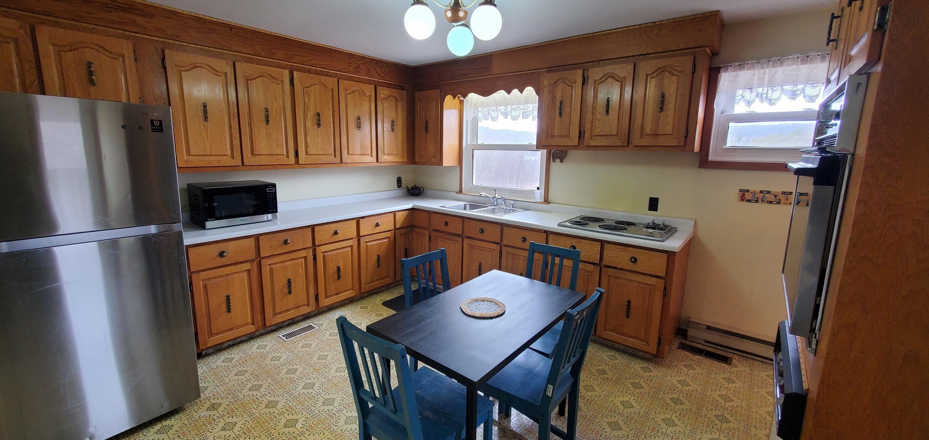 $264,900.00: 2941 Apple River Road, Apple River