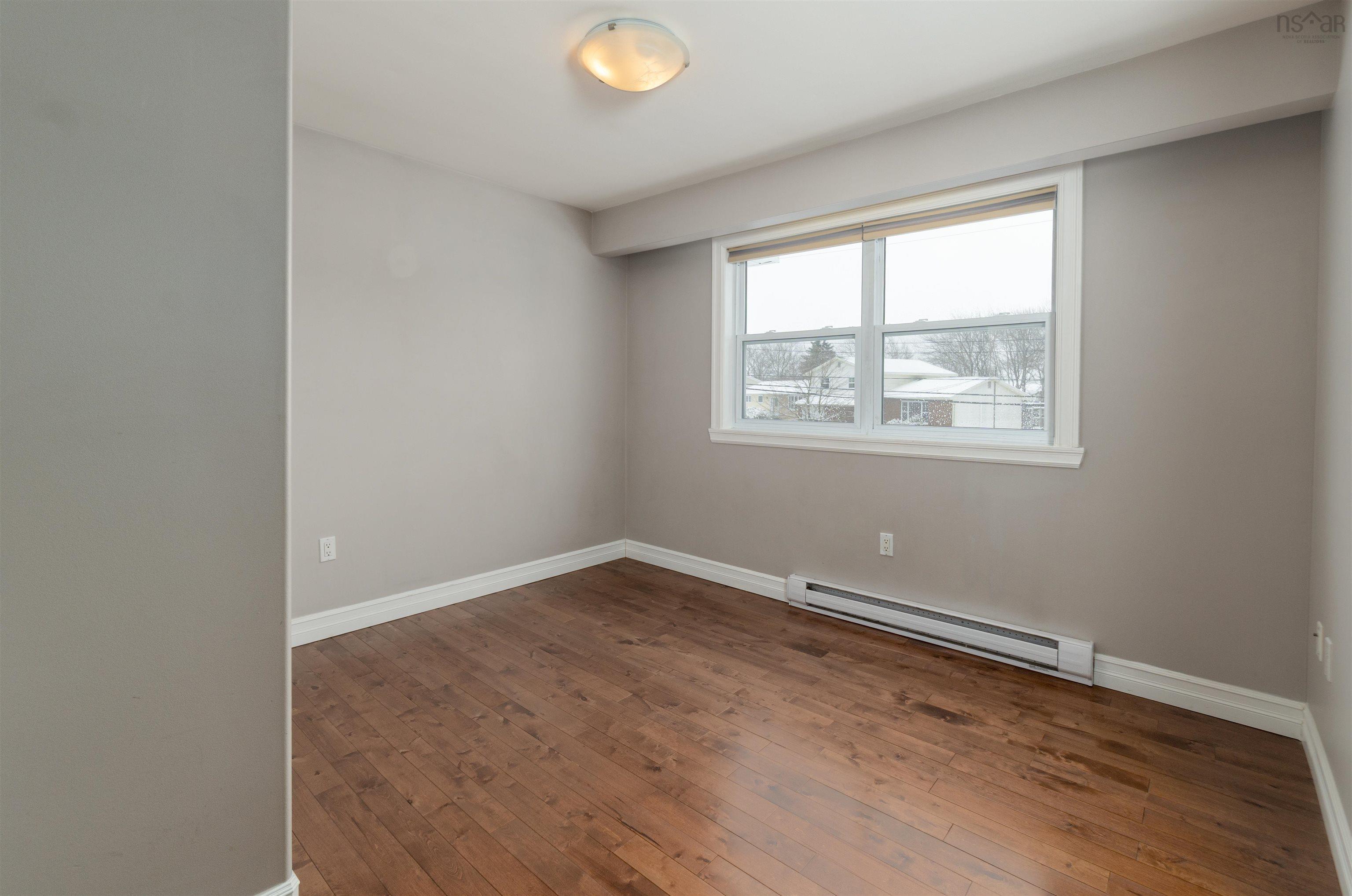 $589,900.00: 33 Stuart Harris Drive, Dartmouth