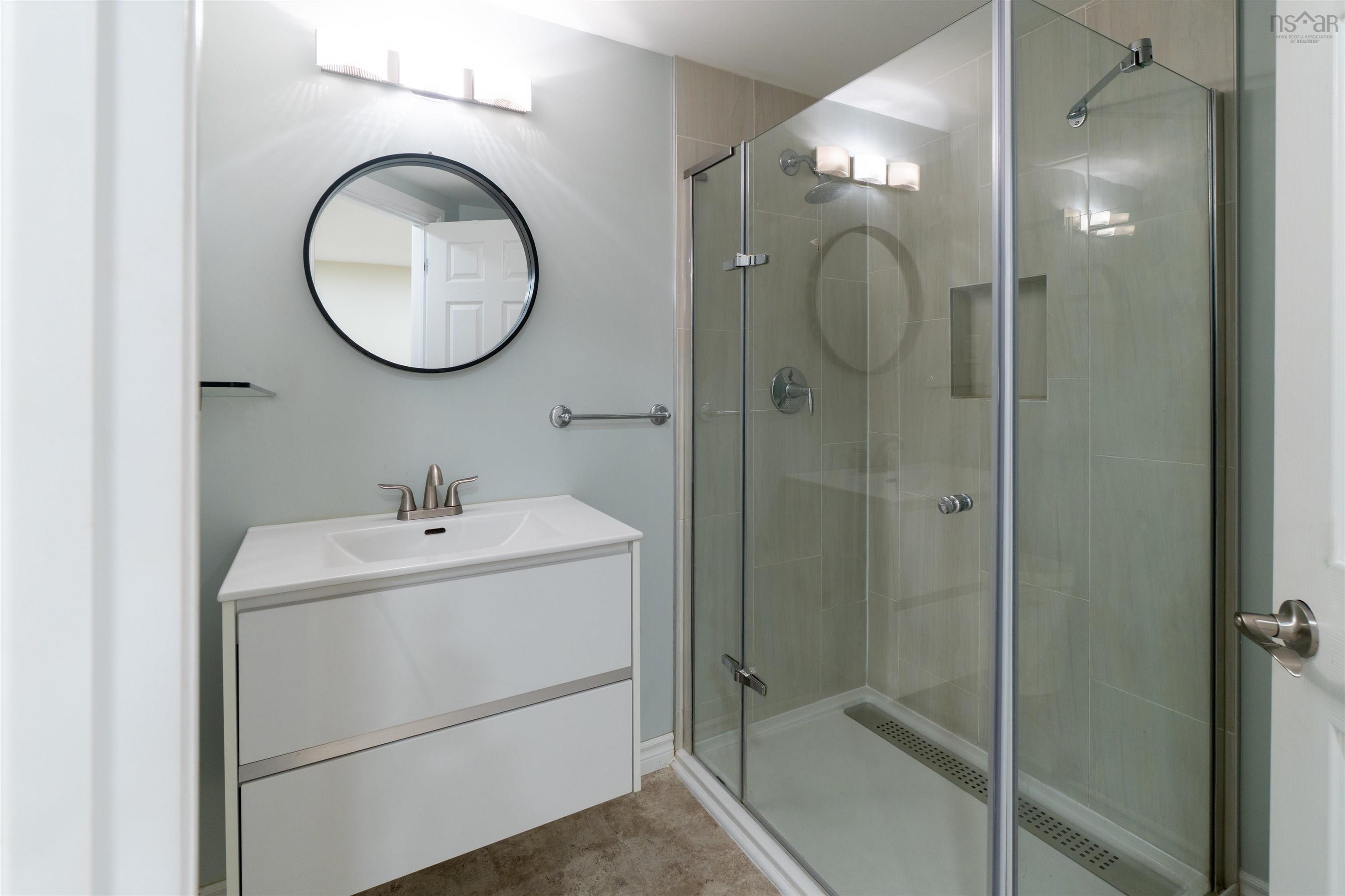 $589,900.00: 33 Stuart Harris Drive, Dartmouth