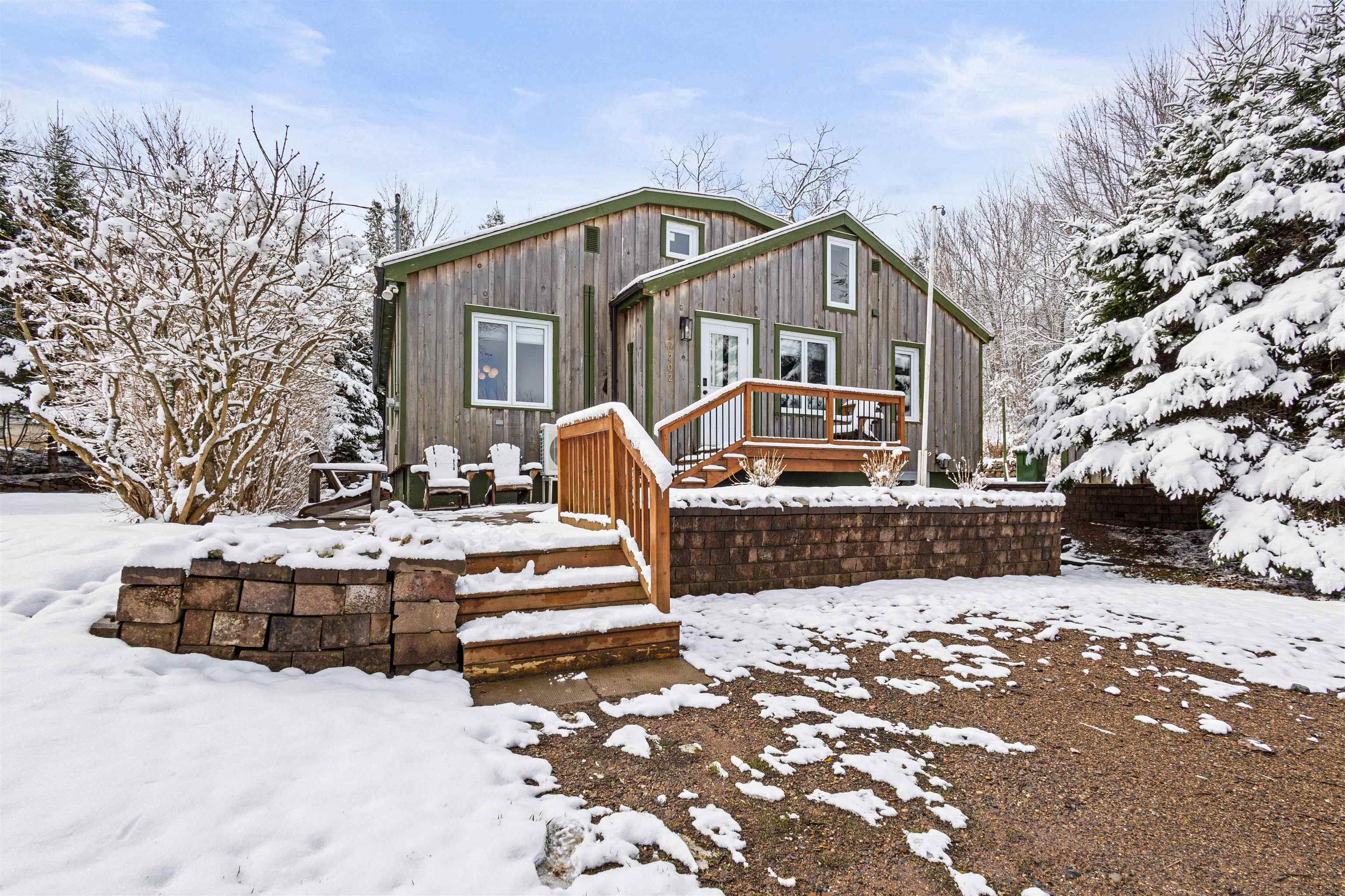 $599,900.00: 202 Gaspereau Avenue, Wolfville