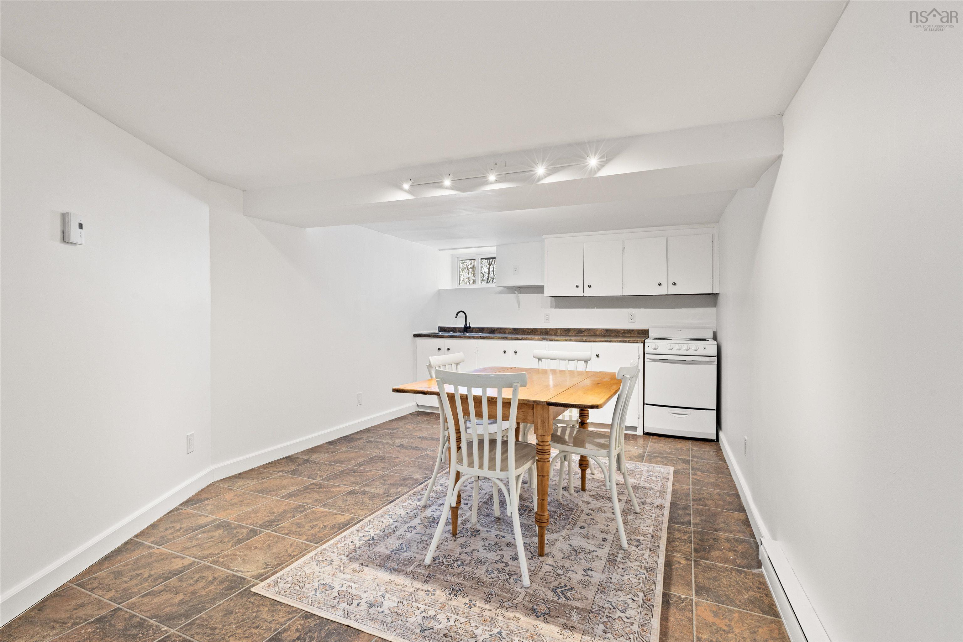 $599,900.00: 202 Gaspereau Avenue, Wolfville