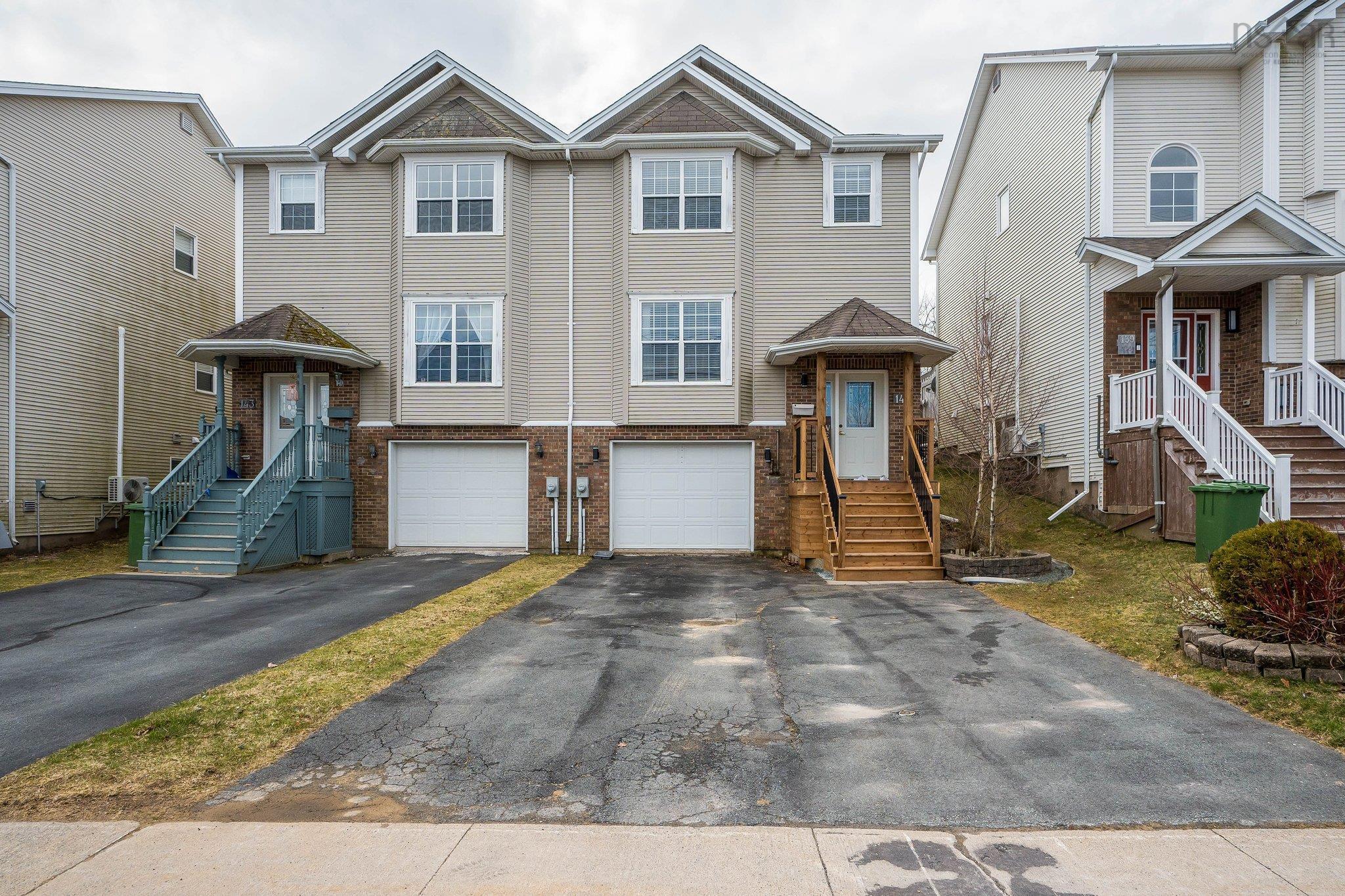 $499,900.00: 141 Green Village Lane, Dartmouth