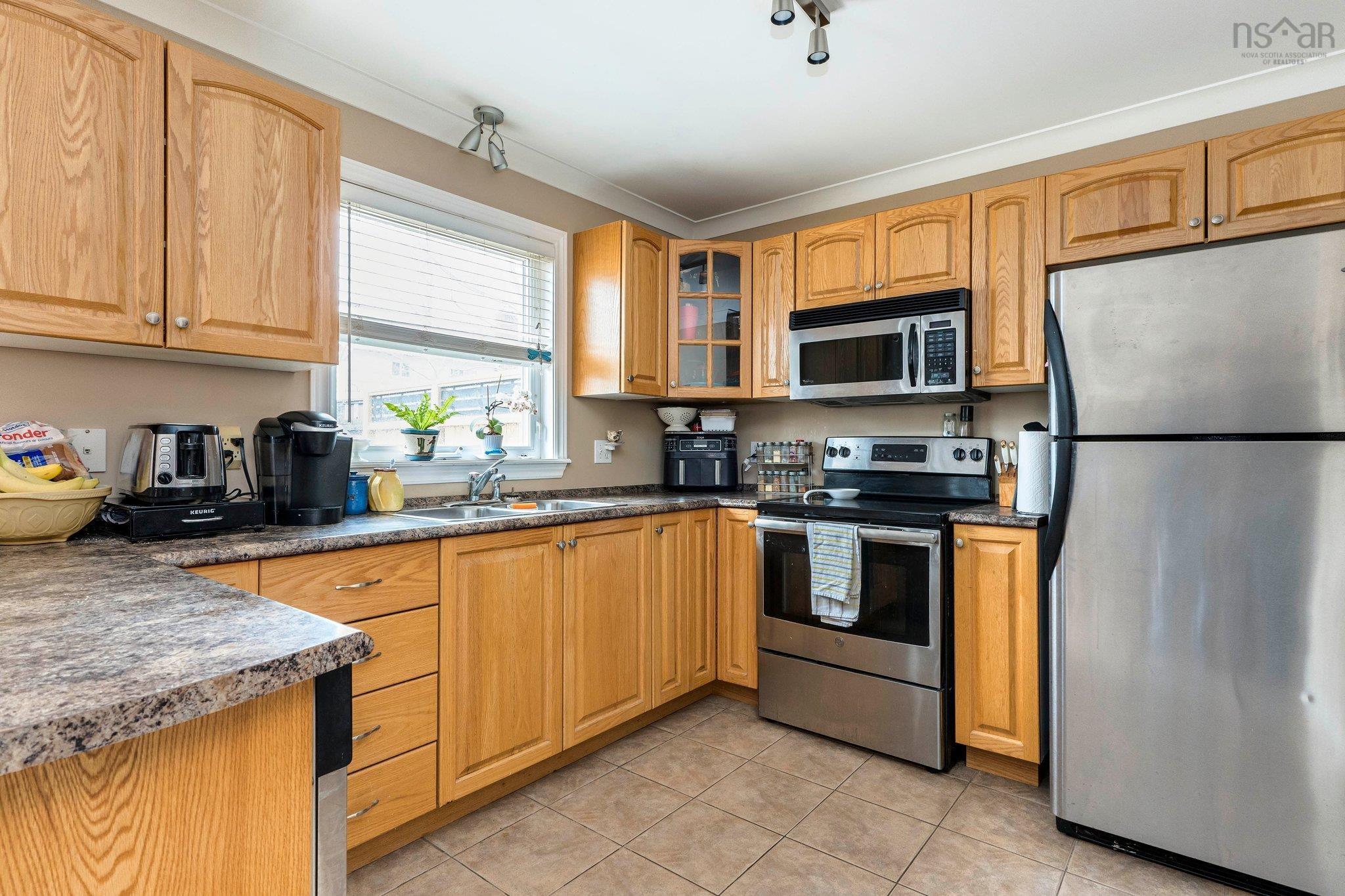 $499,900.00: 141 Green Village Lane, Dartmouth