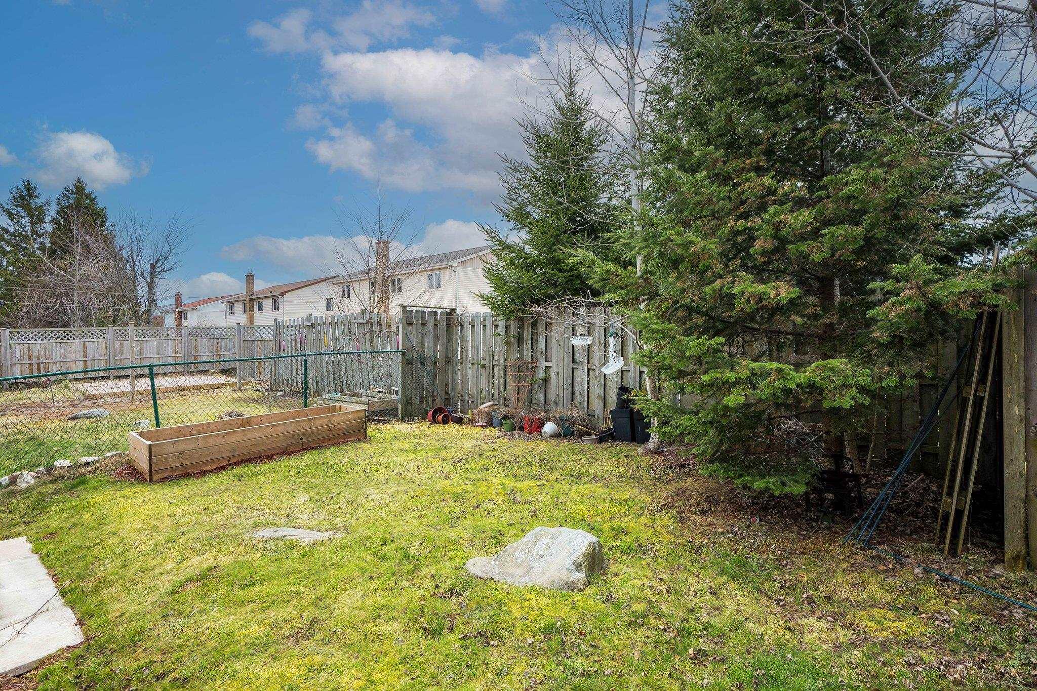 $499,900.00: 141 Green Village Lane, Dartmouth
