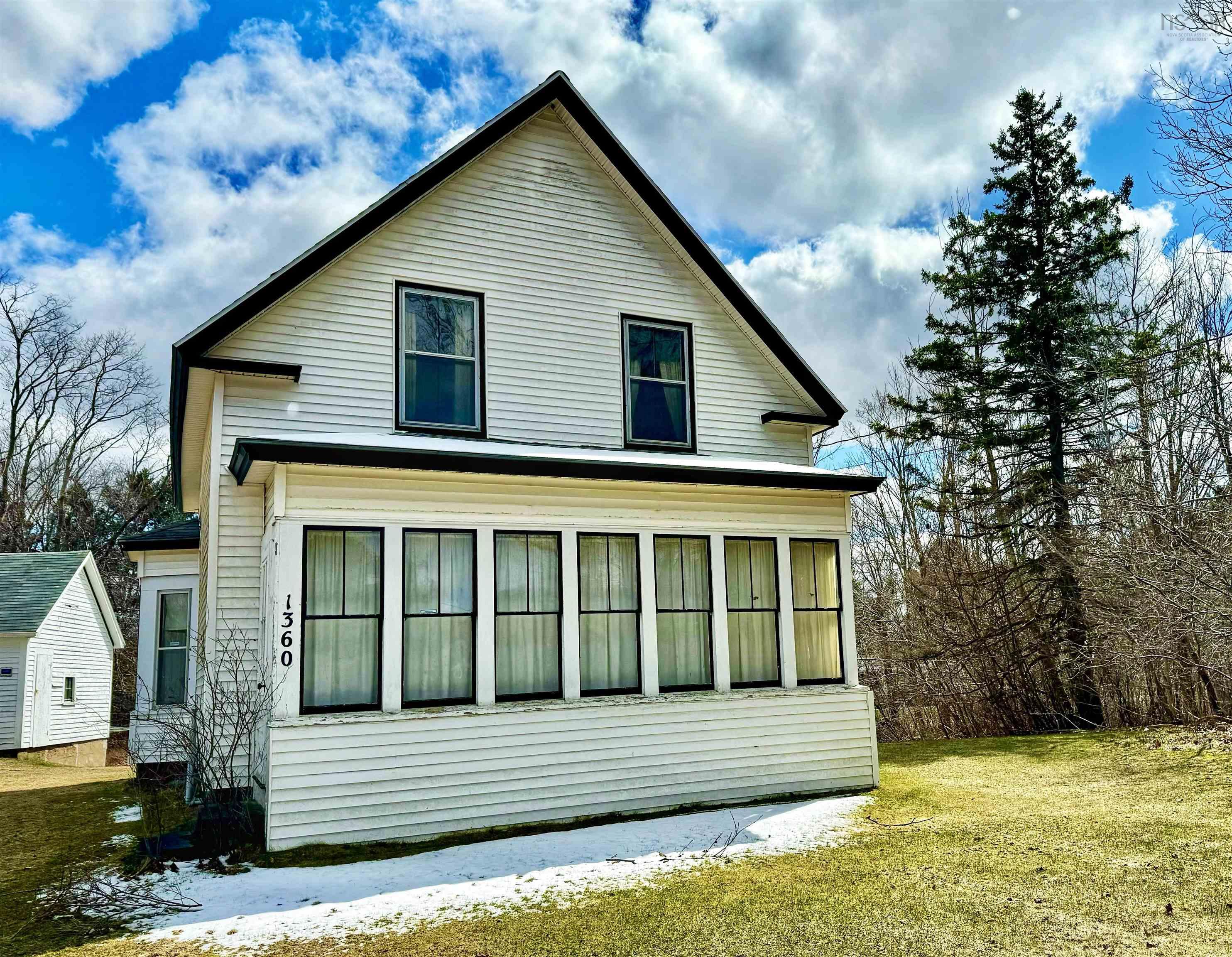 $229,900.00: 1360 Highway 1, East Kingston