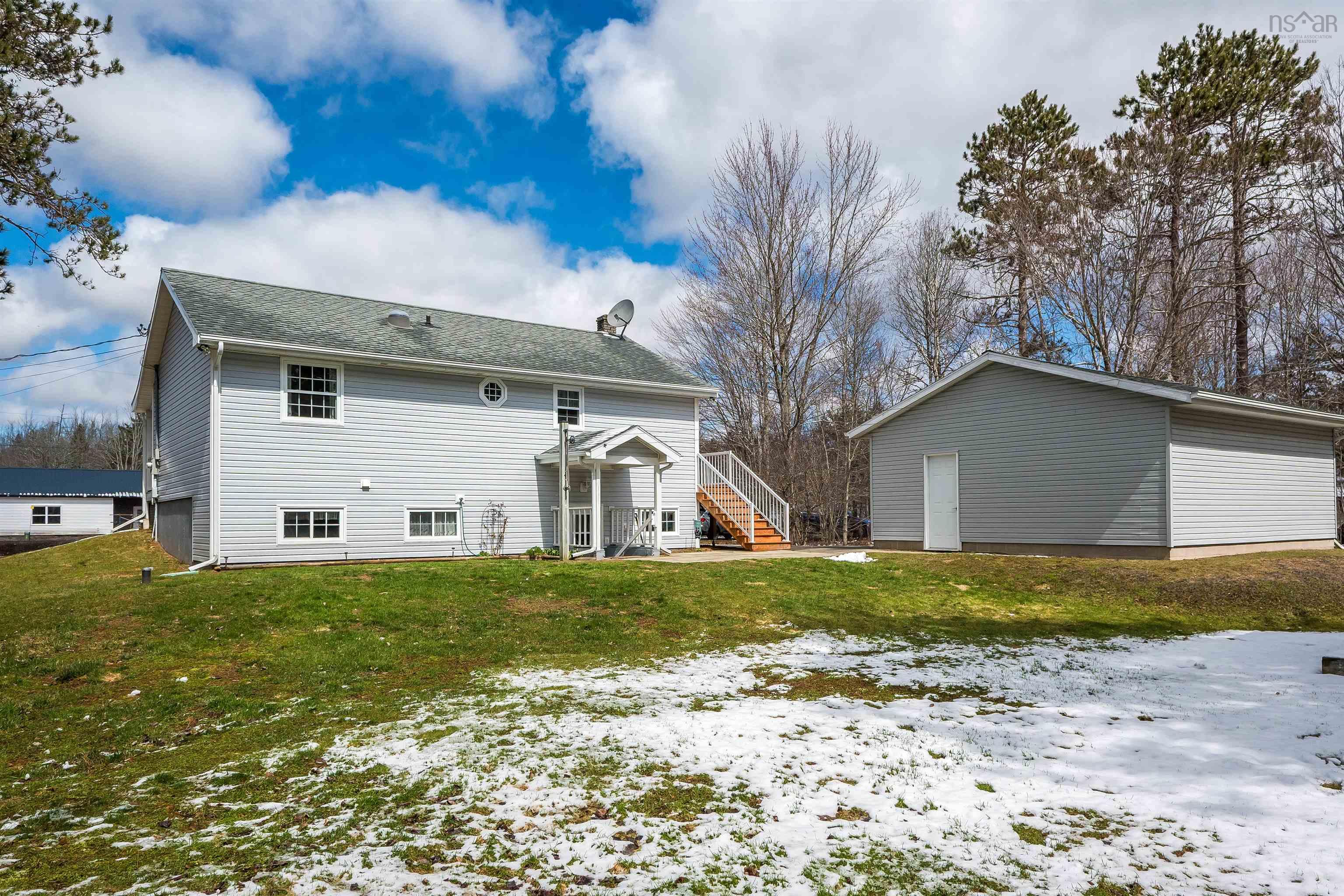 $379,000.00: 234 Hall Road, South Greenwood