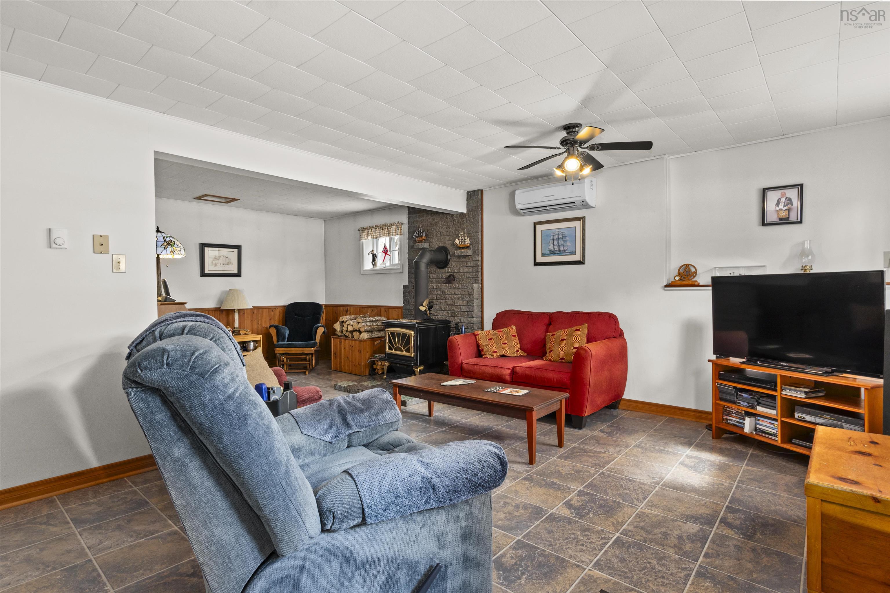 $379,000.00: 234 Hall Road, South Greenwood