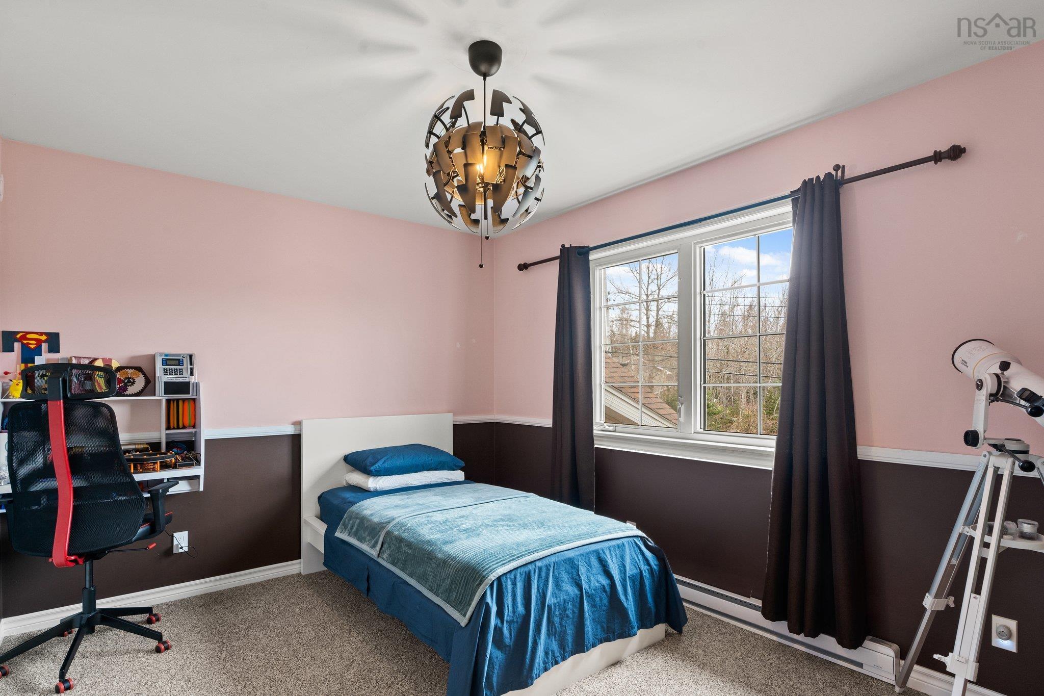 $824,900.00: 17 Pineview Crescent, Stellarton
