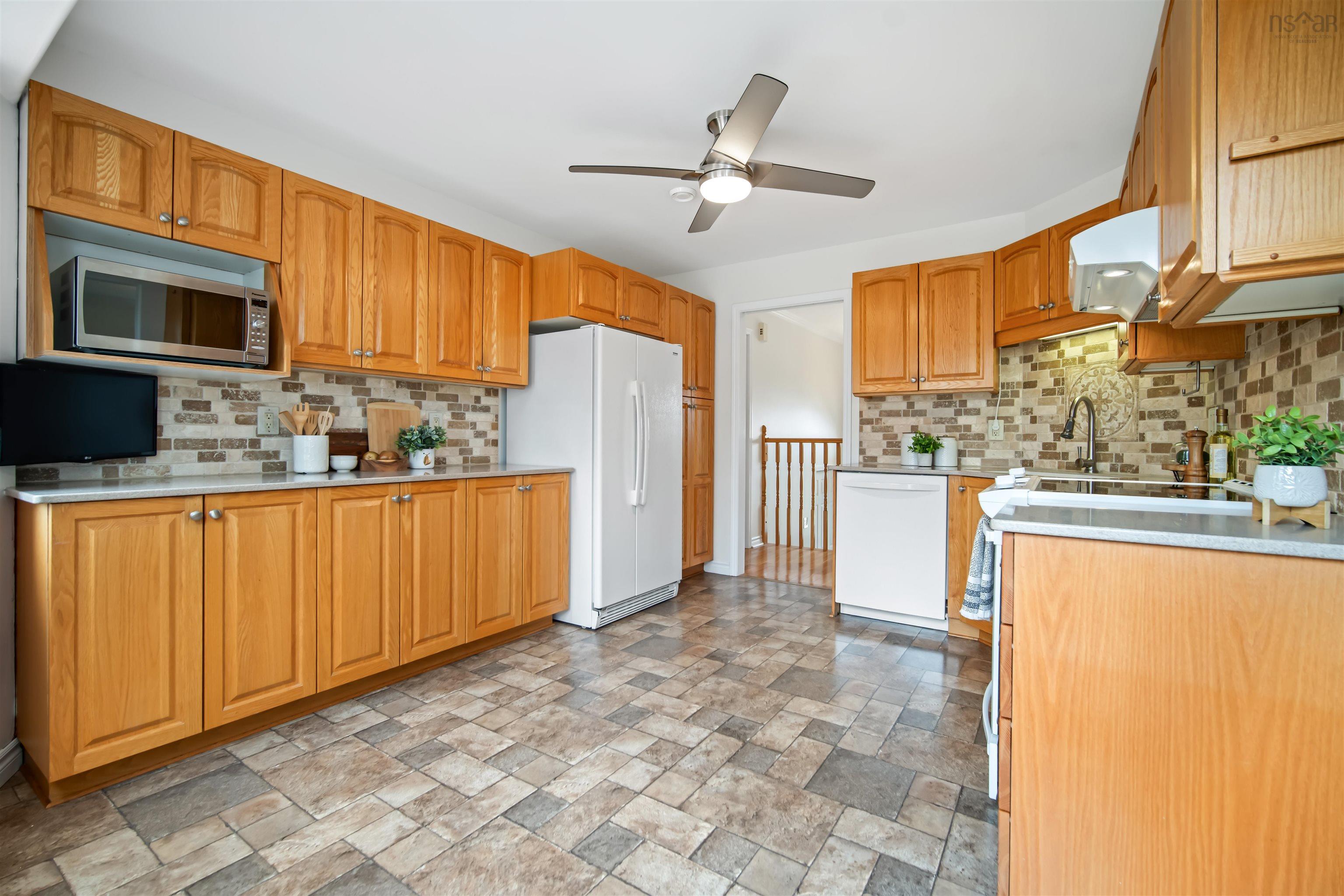 $629,900.00: 139 Bradorian Drive, Dartmouth