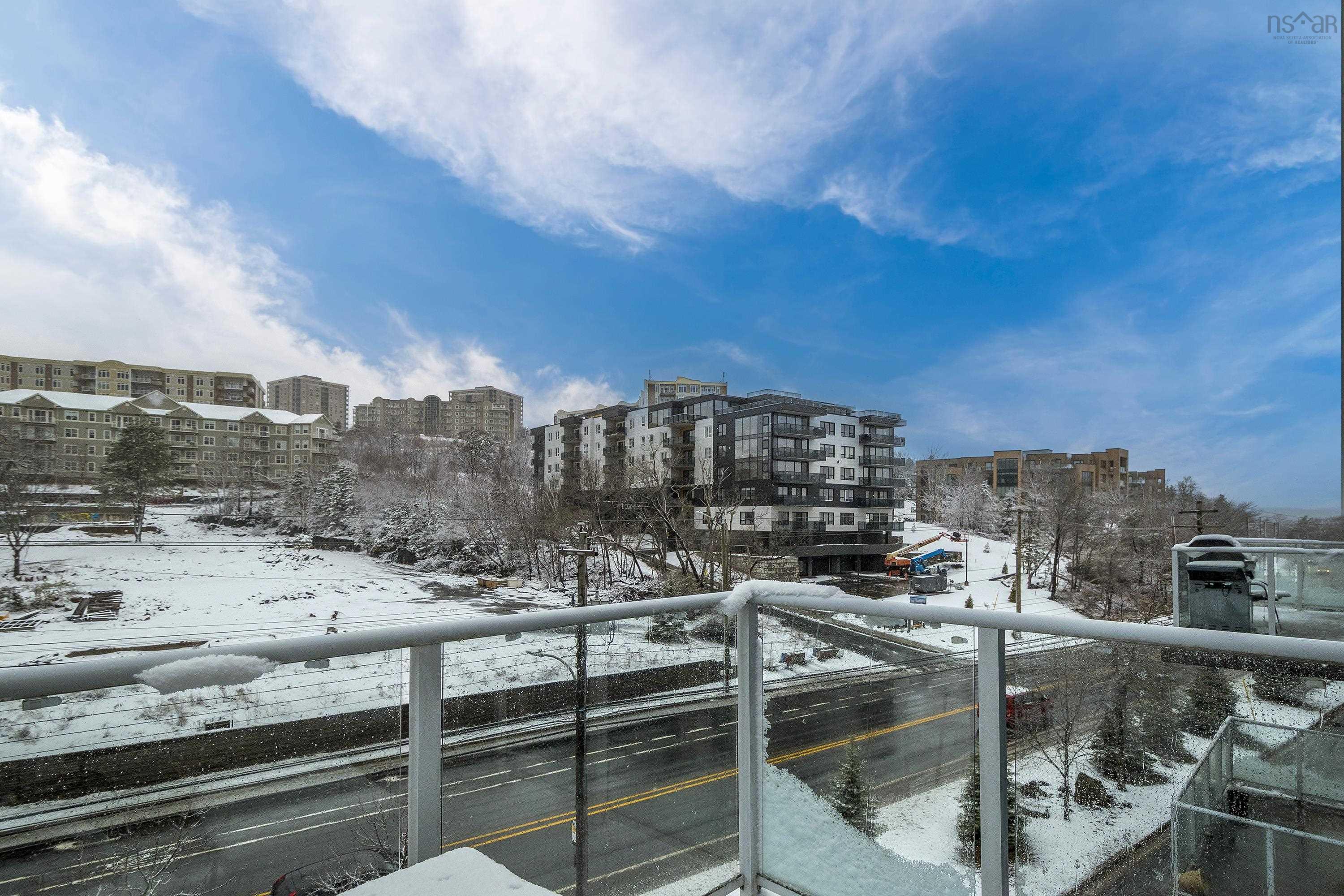 $385,000.00: 406 647 Bedford Highway, Halifax