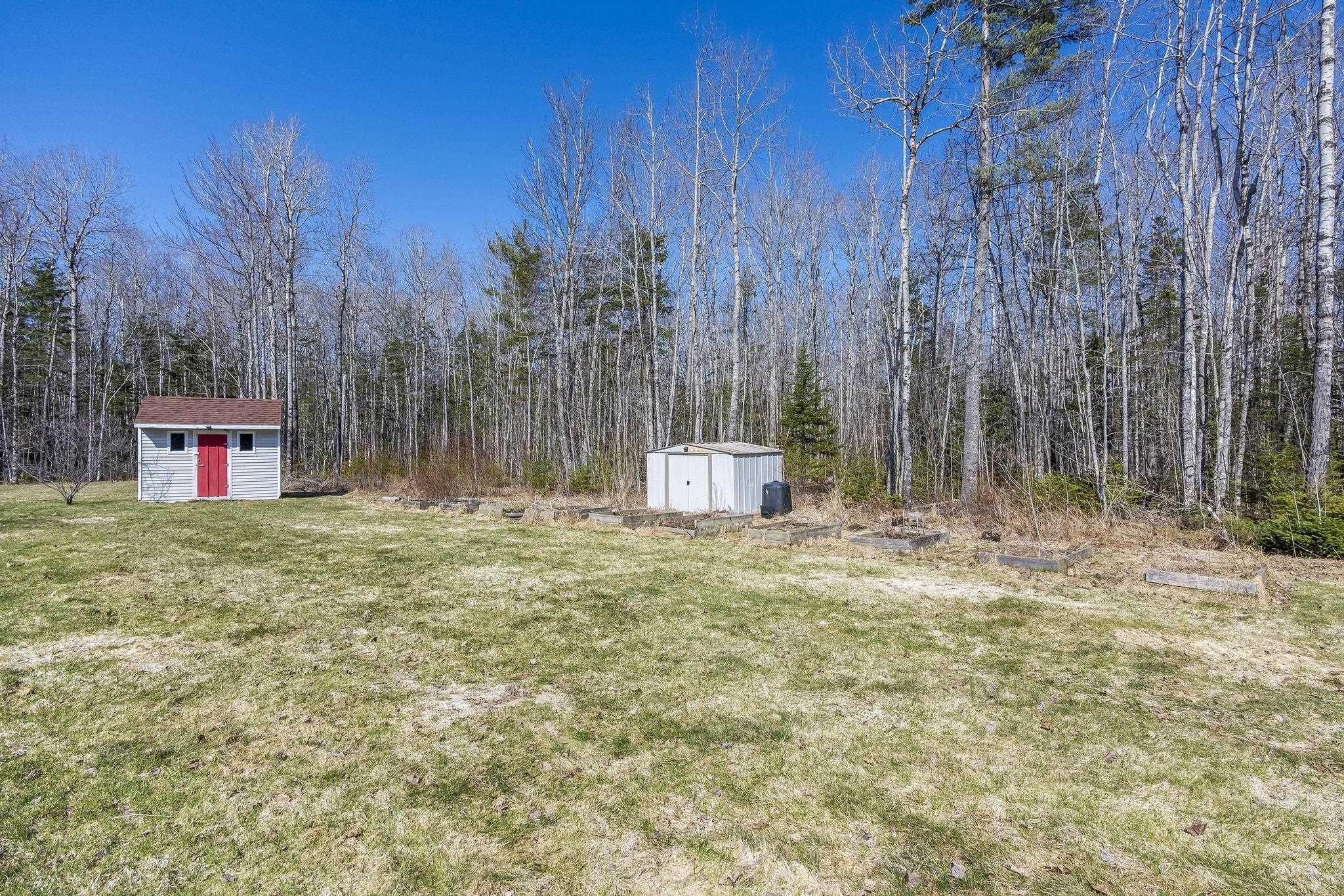 $674,900.00: 33 Hall Road S, Greenwood