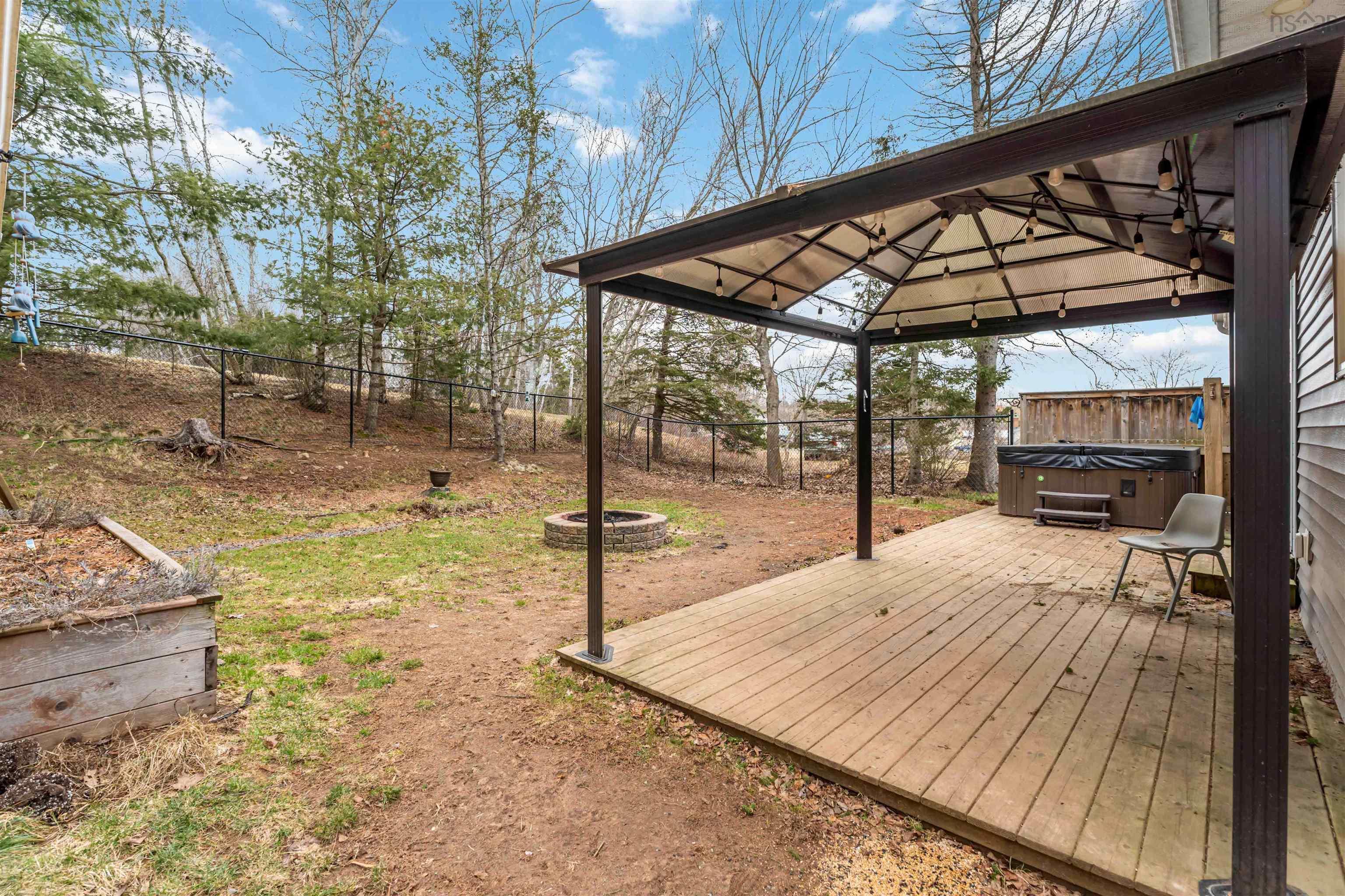 $399,900.00: 163 Old Halifax Road West Road, Three Mile Plains