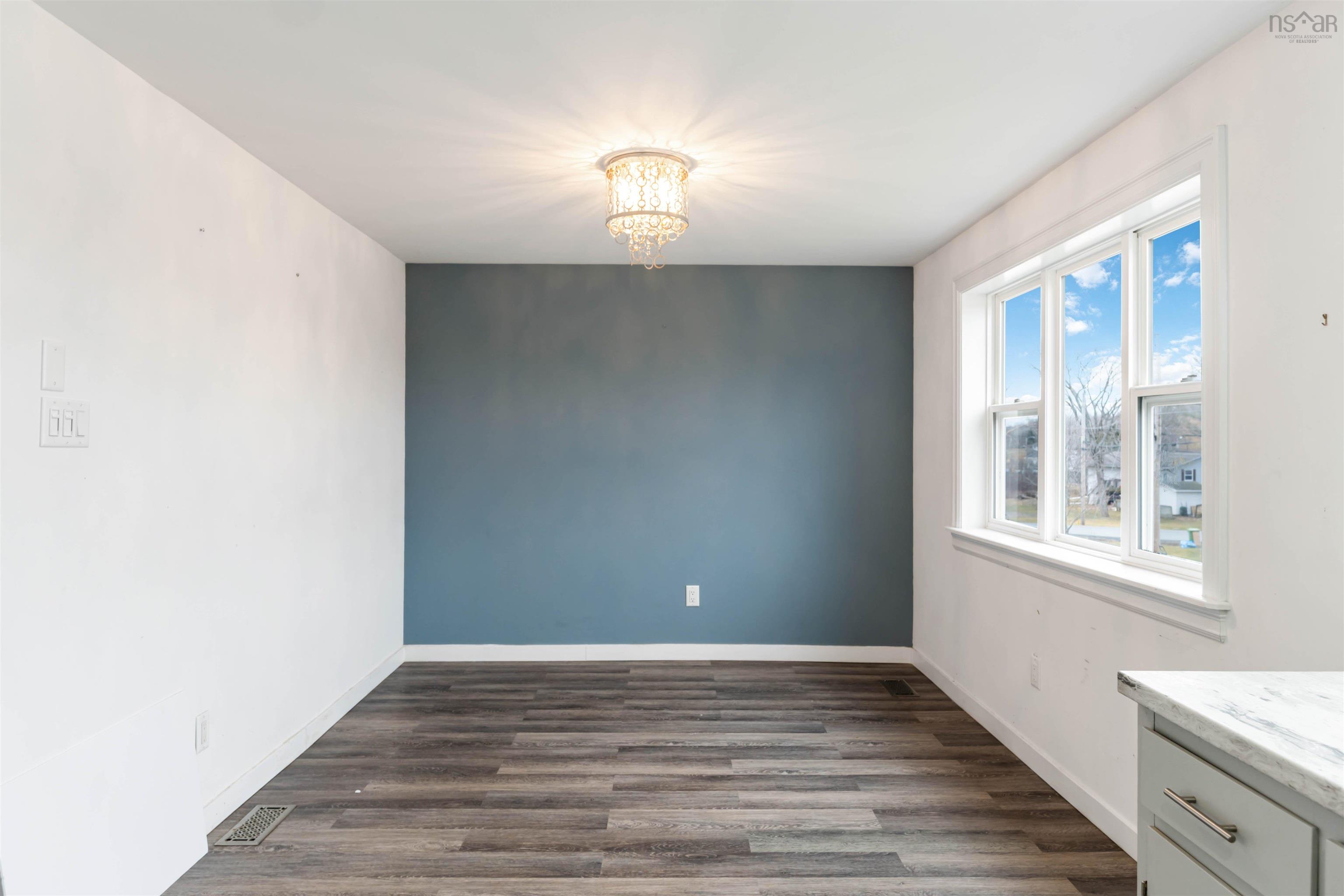 $399,900.00: 163 Old Halifax Road West Road, Three Mile Plains