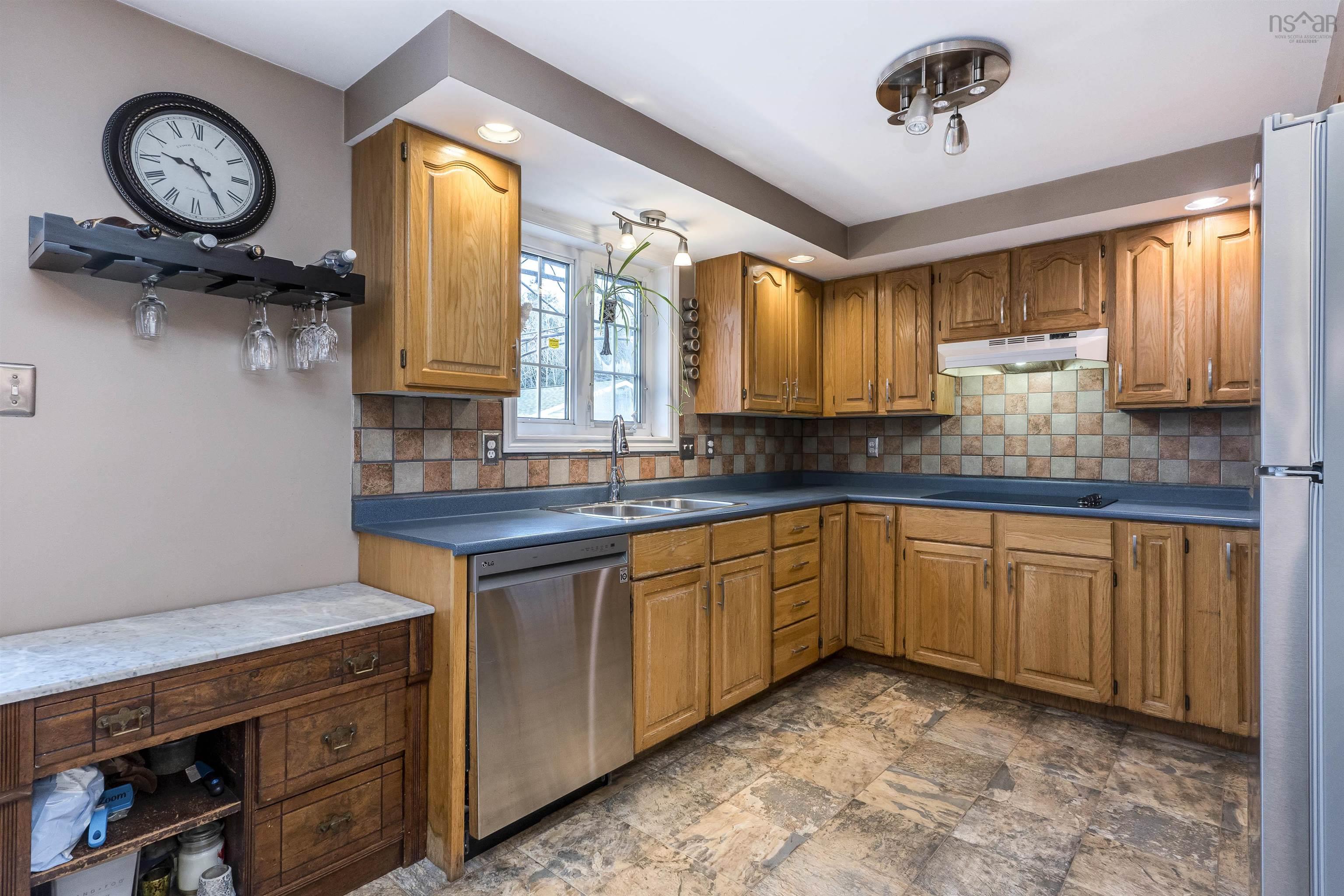 $524,900.00: 45 Elmwood Drive, Elmsdale