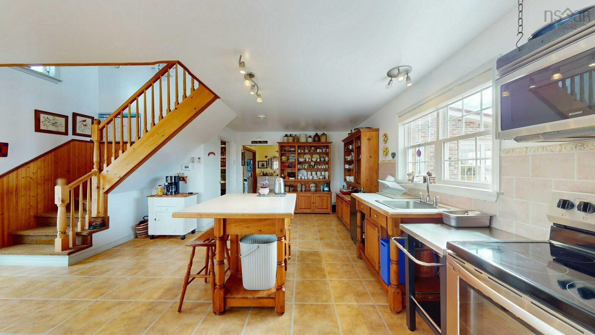 $450,000.00: 18 Harbourview Drive, Port Bickerton