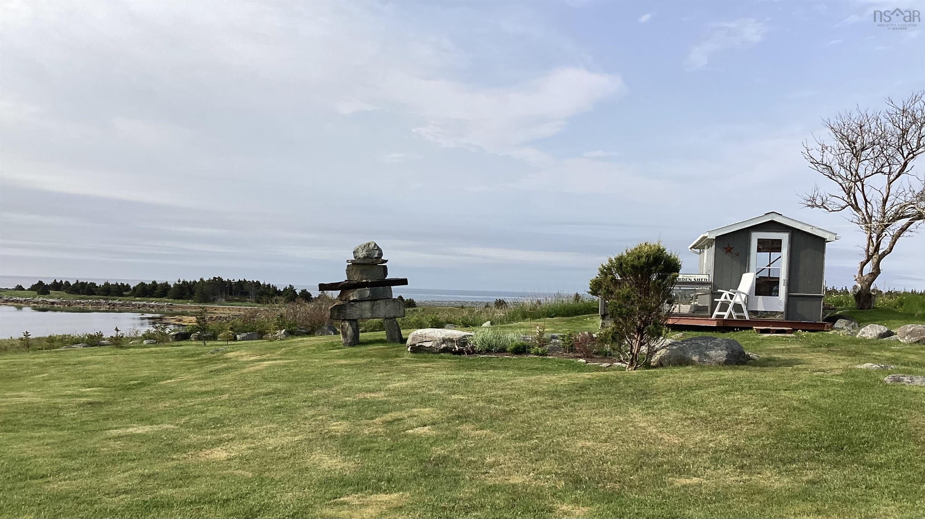 $450,000.00: 18 Harbourview Drive, Port Bickerton