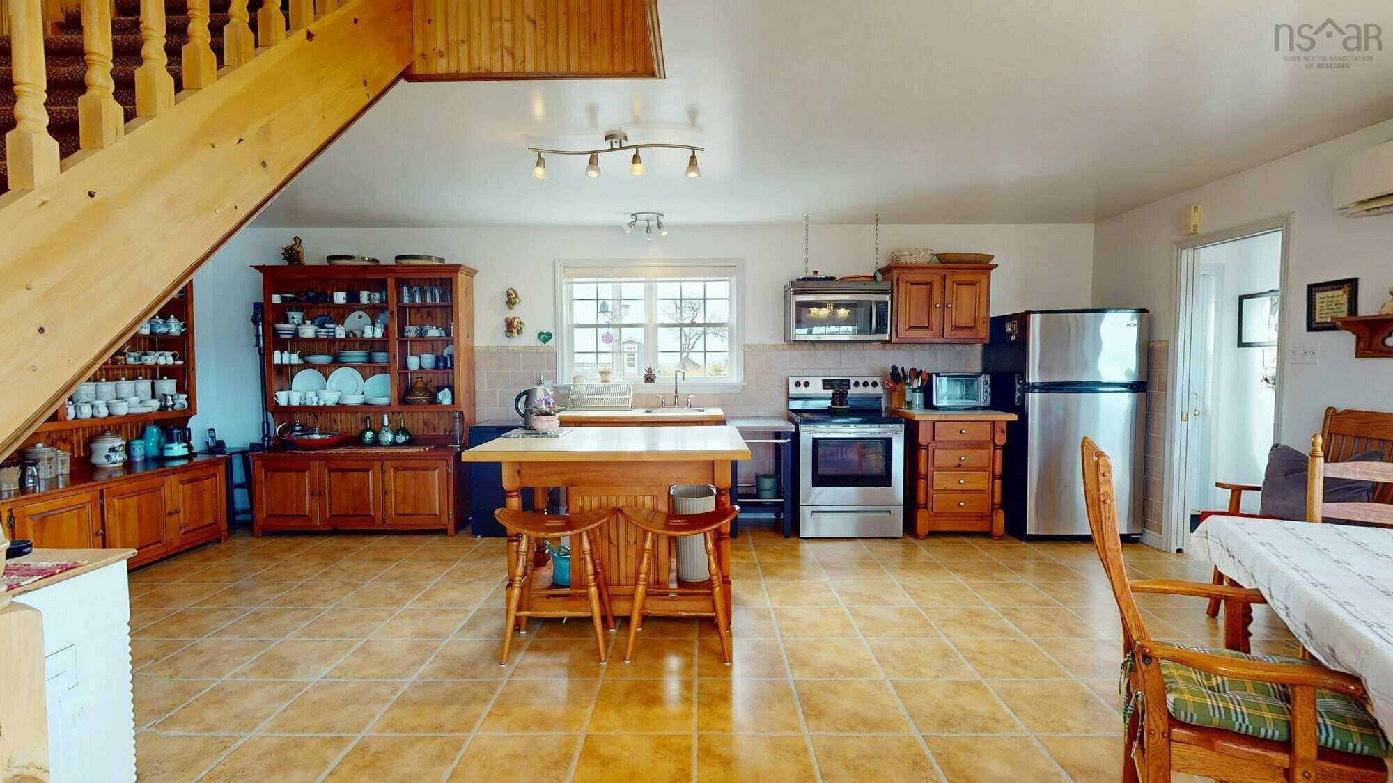 $450,000.00: 18 Harbourview Drive, Port Bickerton