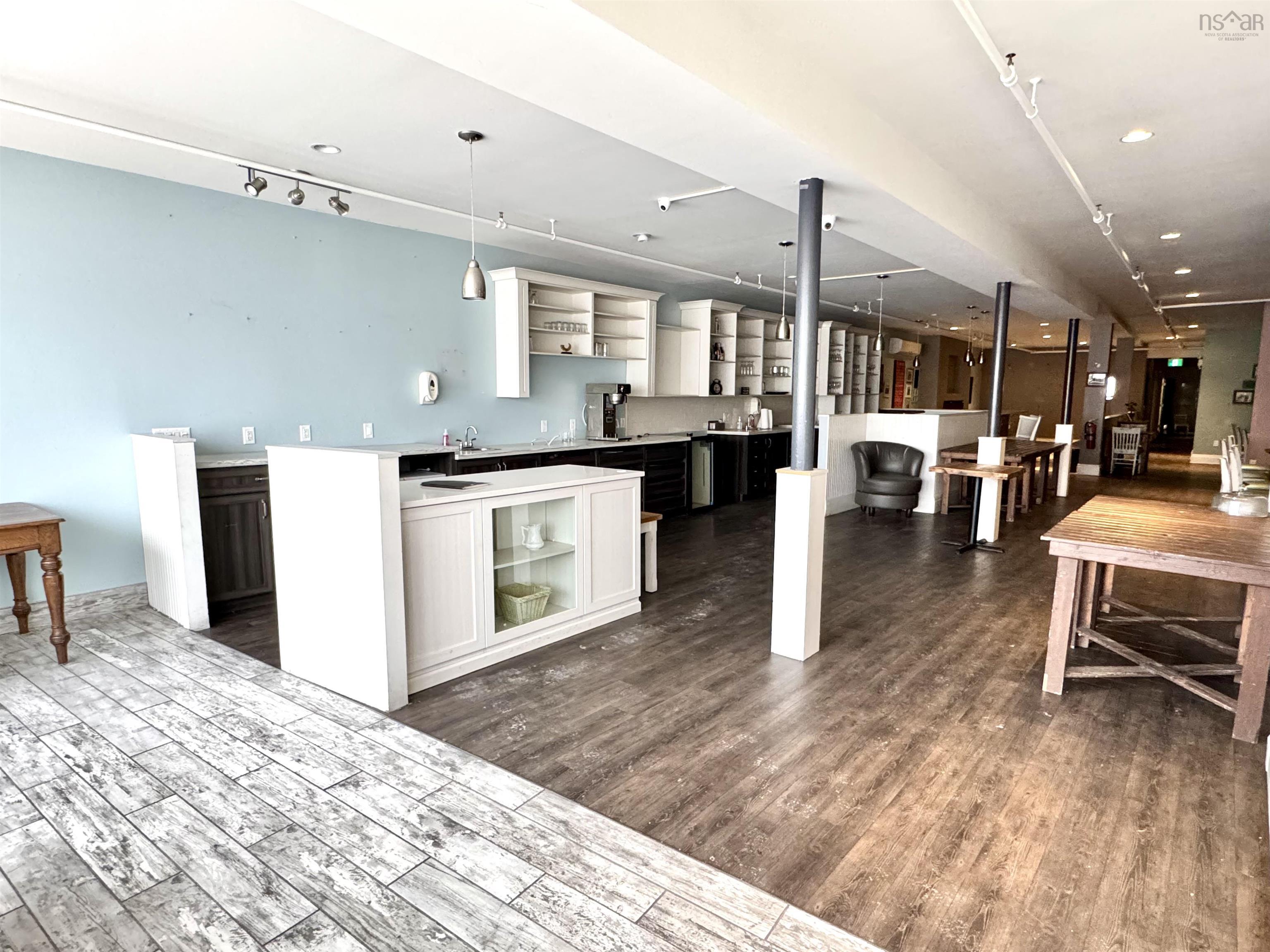 $290,000.00: 195 Commercial Street, Glace Bay