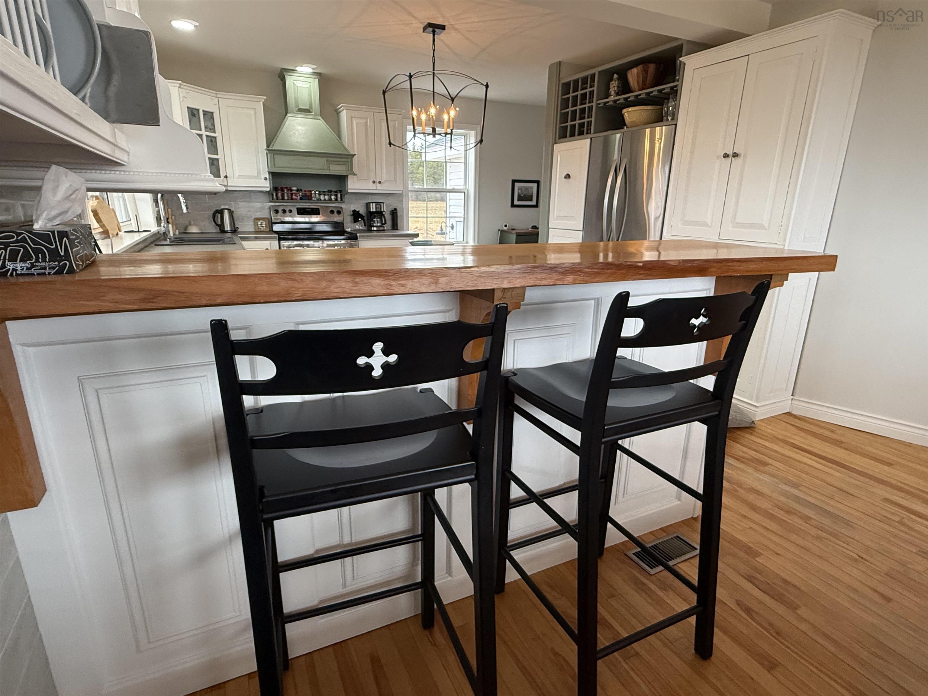 $624,999.00: 9802 4 Highway, Tracadie