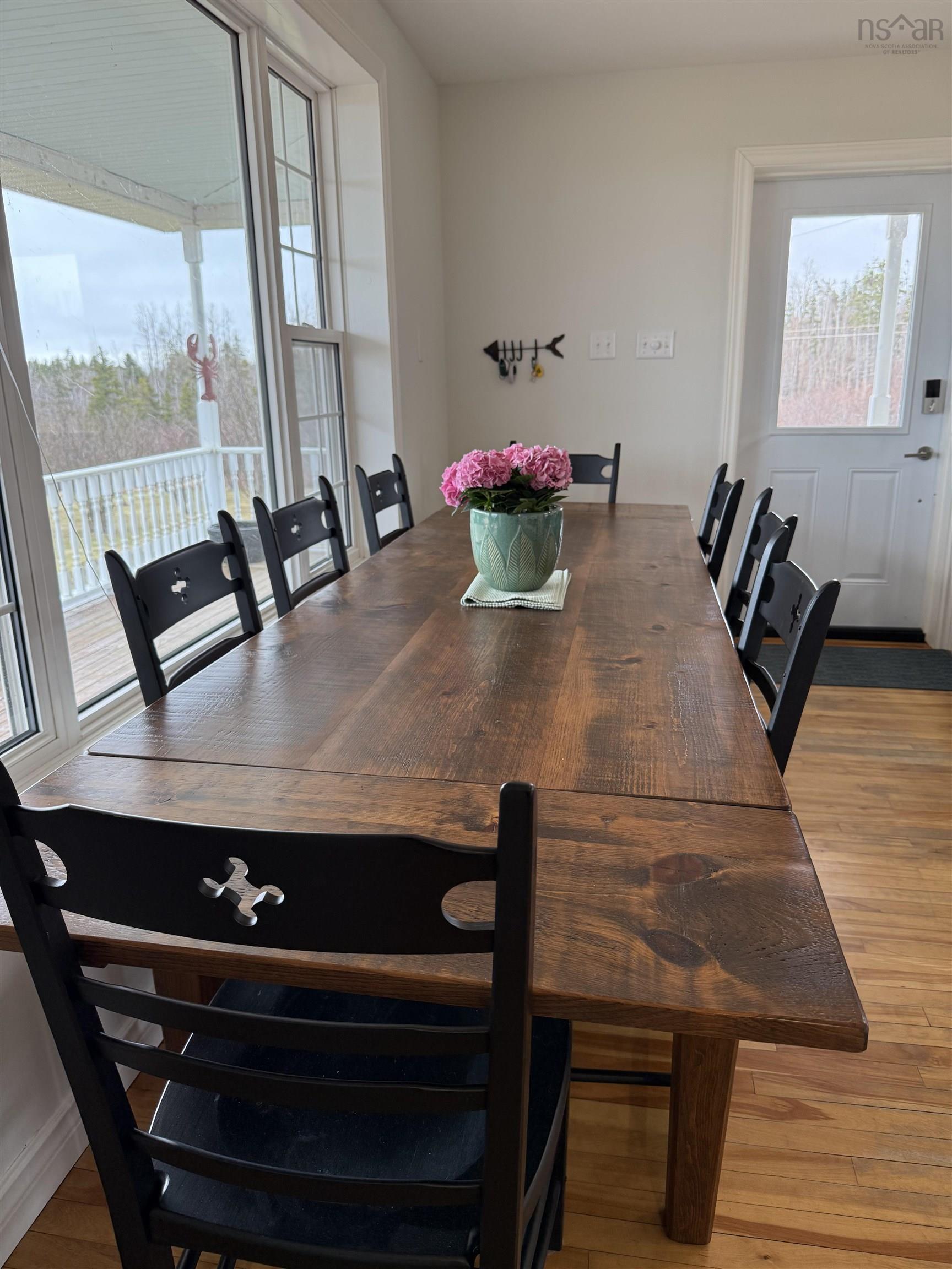 $624,999.00: 9802 4 Highway, Tracadie