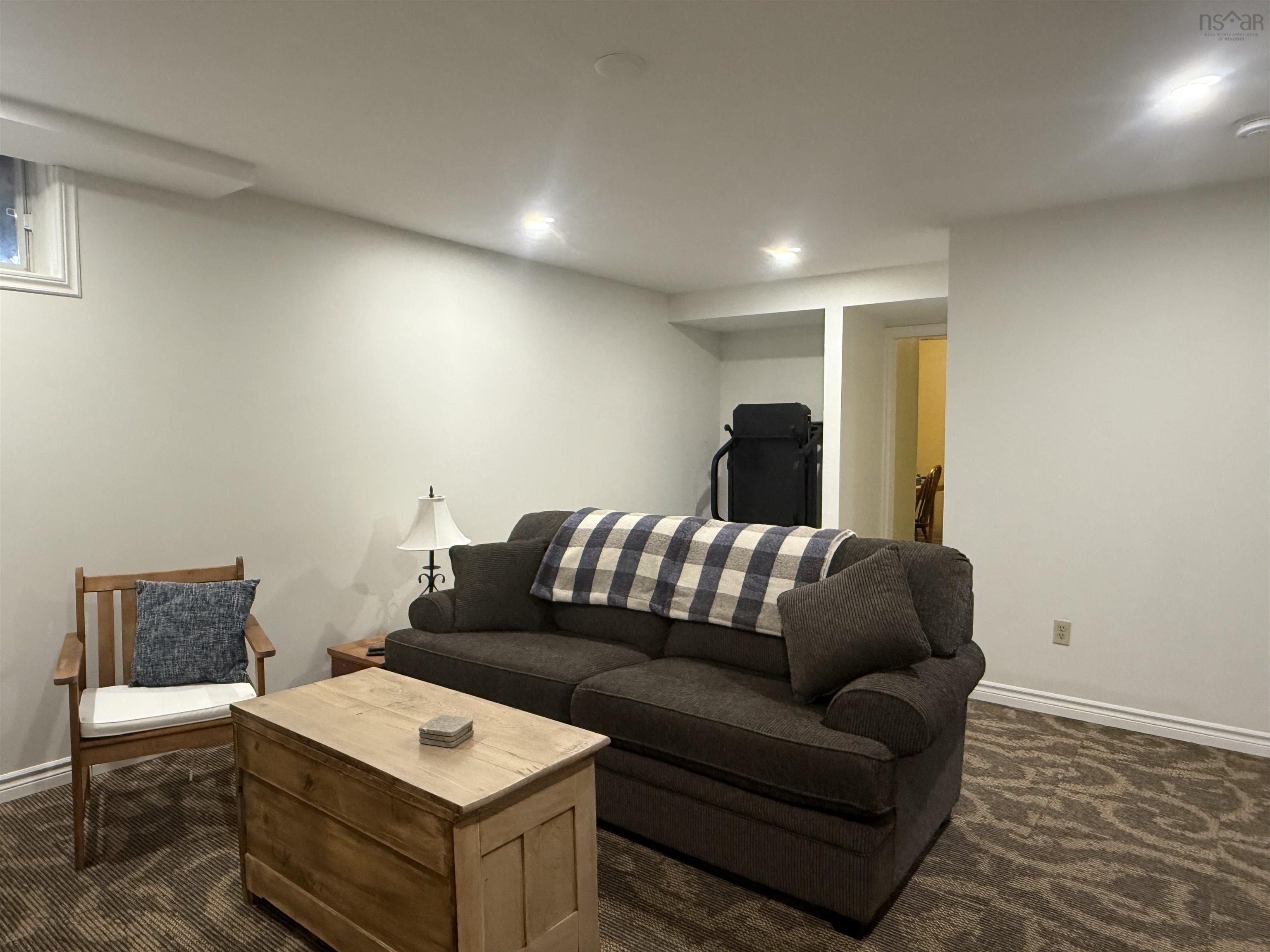 $624,999.00: 9802 4 Highway, Tracadie