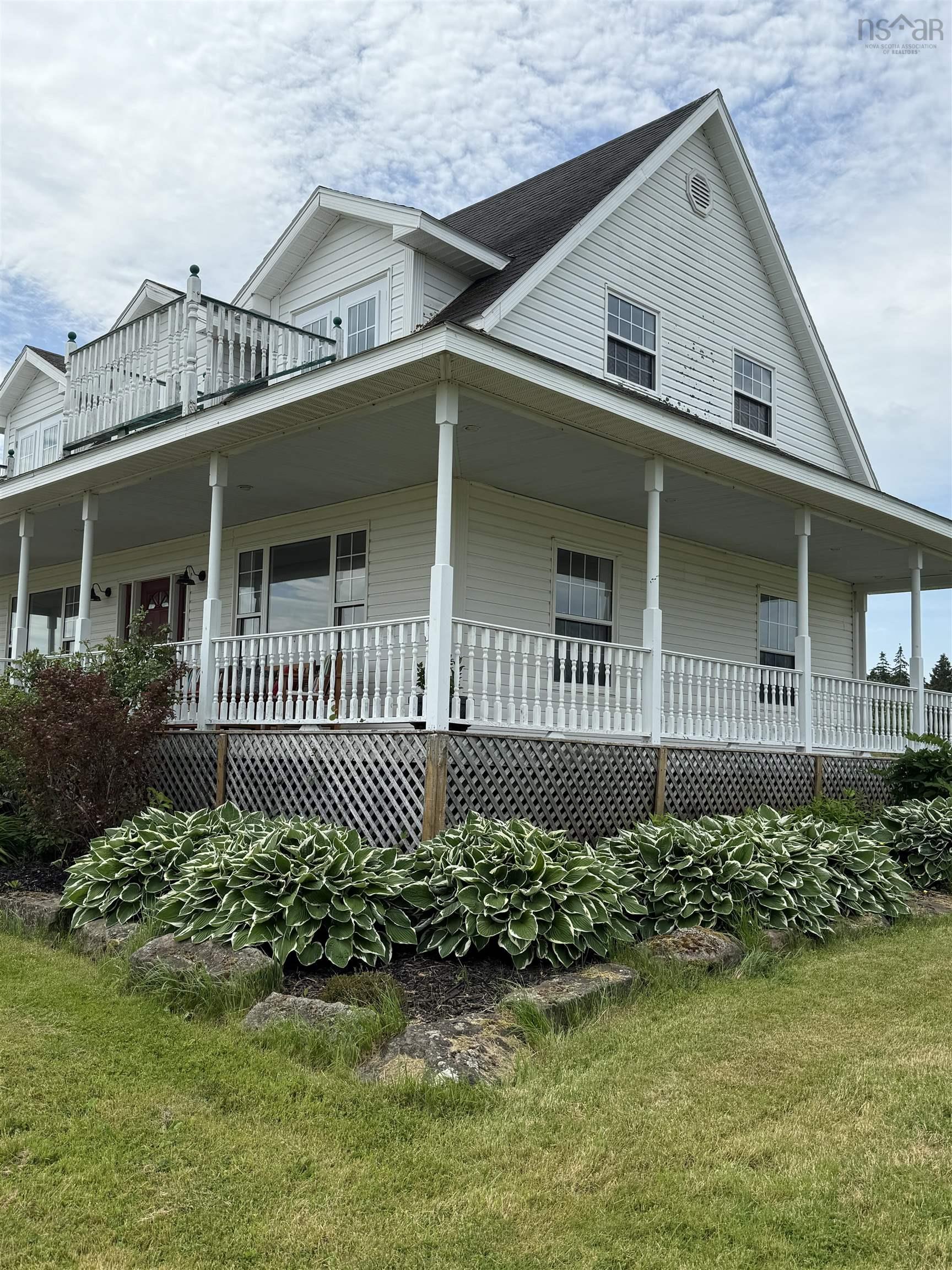 $624,999.00: 9802 4 Highway, Tracadie