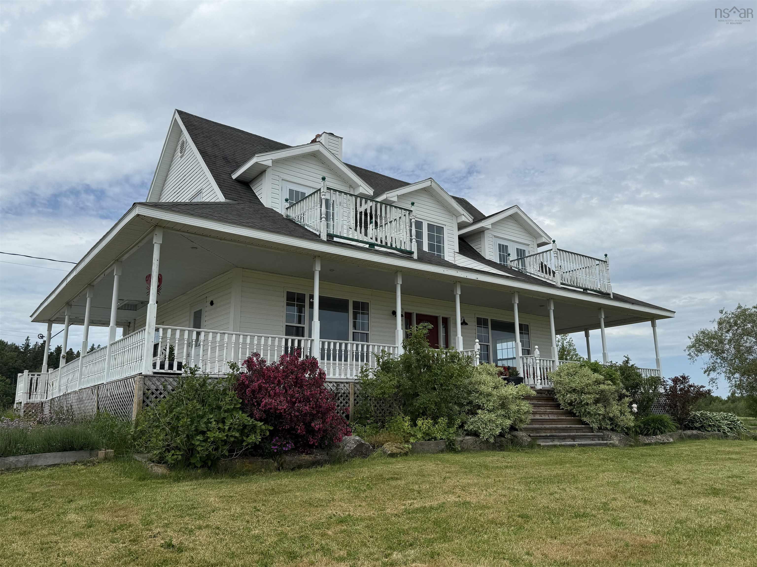 $624,999.00: 9802 4 Highway, Tracadie