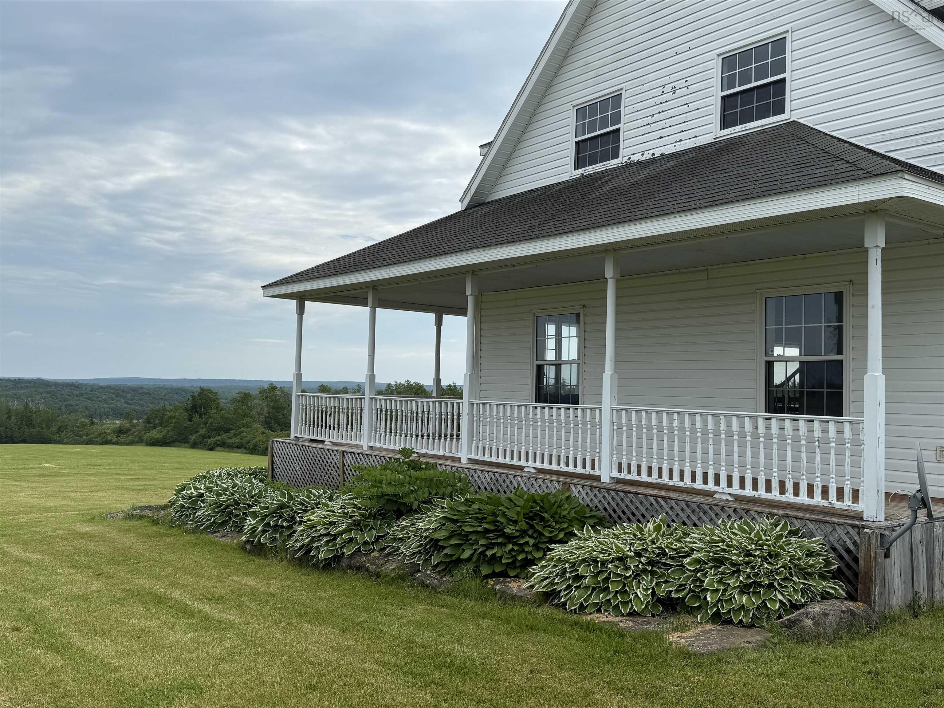 $624,999.00: 9802 4 Highway, Tracadie