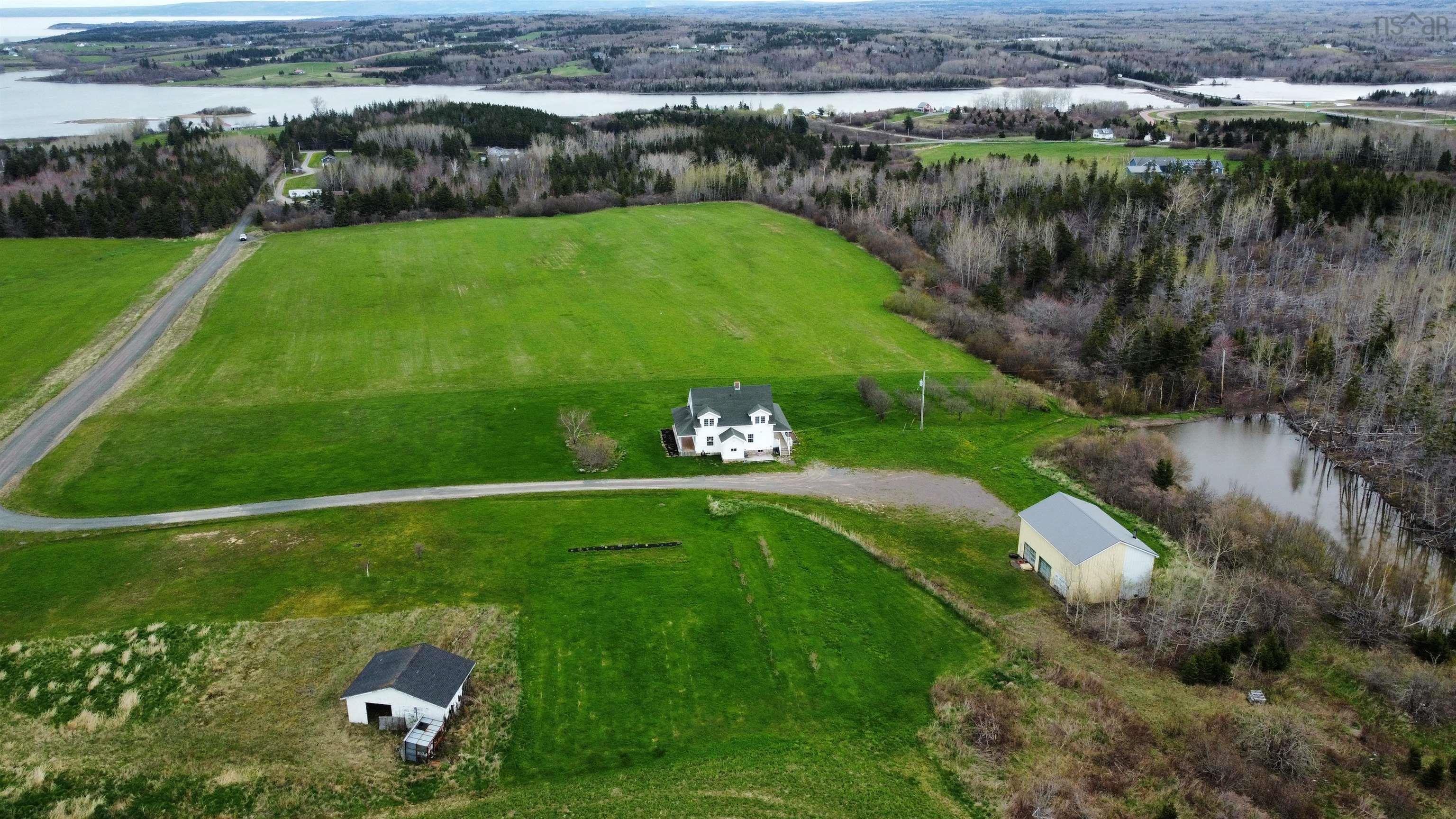 $624,999.00: 9802 4 Highway, Tracadie