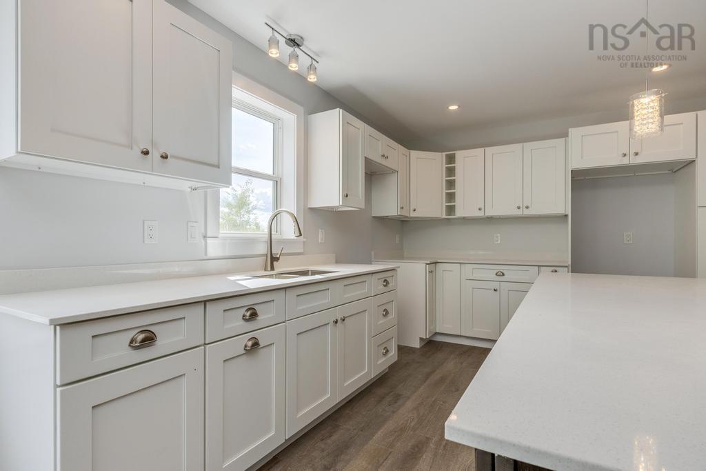 $474,900.00: 36 Pemberton Avenue, Garlands Crossing