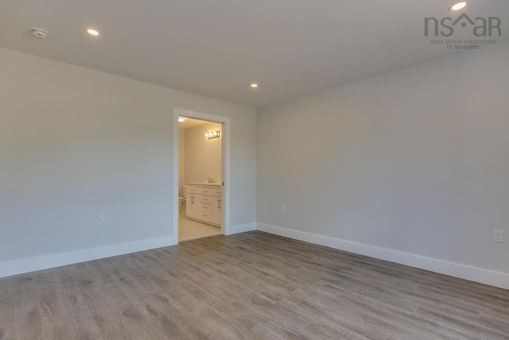 $474,900.00: 36 Pemberton Avenue, Garlands Crossing