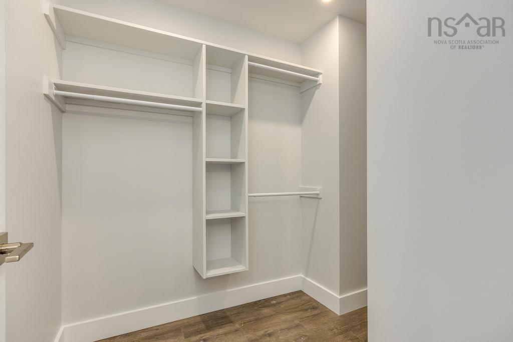 $474,900.00: 36 Pemberton Avenue, Garlands Crossing