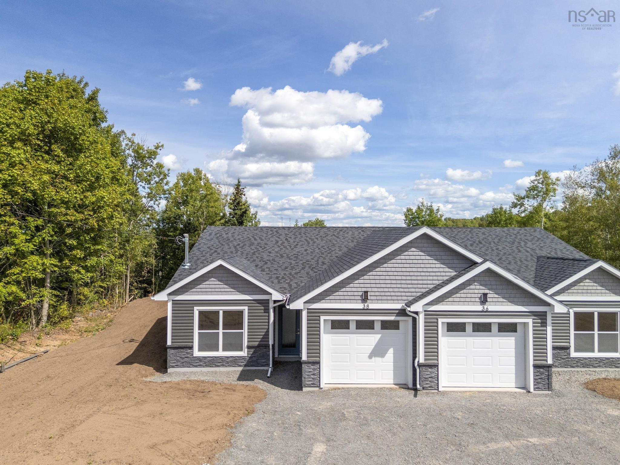 $474,900.00: 38 Pemberton Avenue, Garlands Crossing