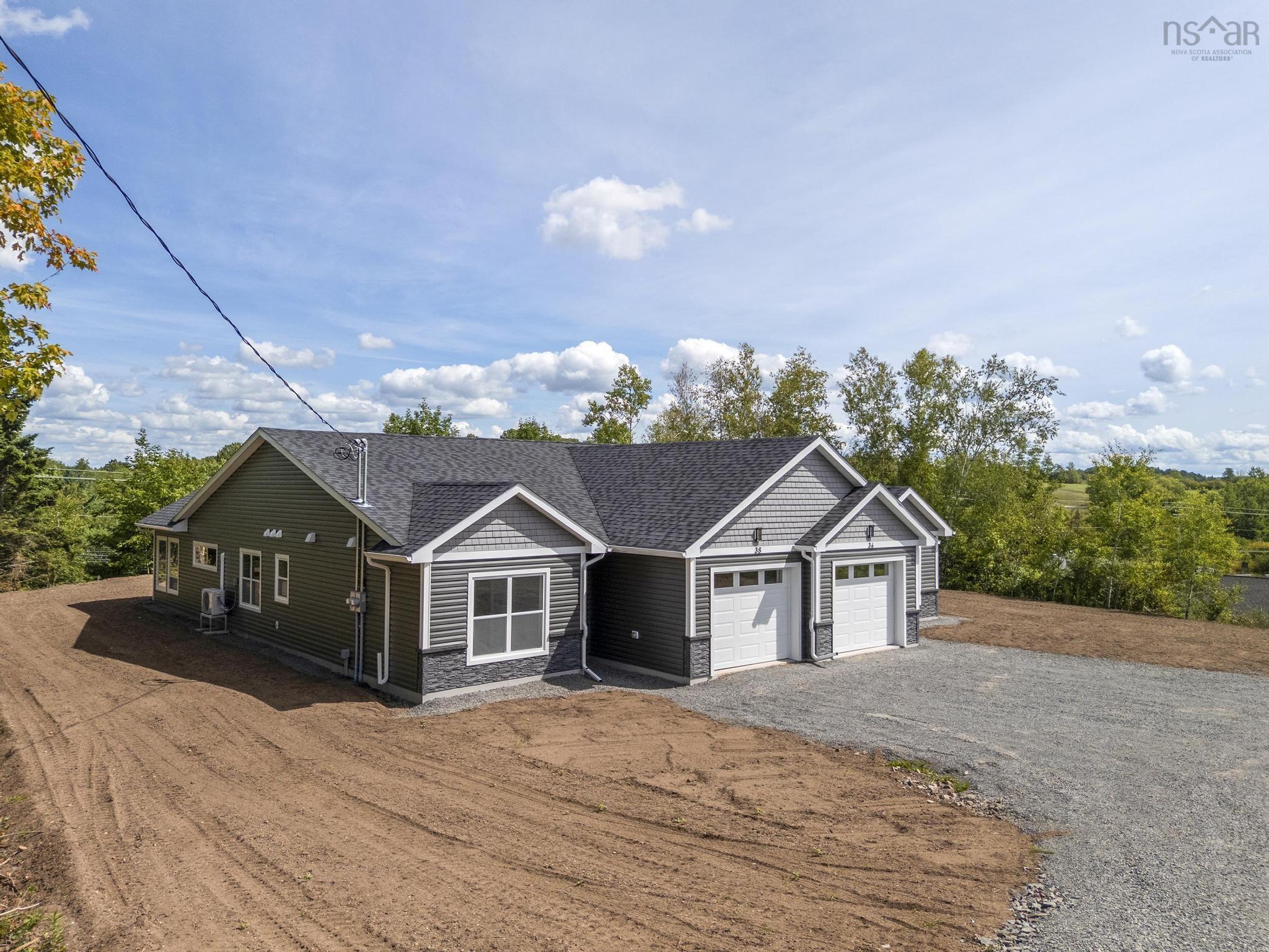 $474,900.00: 38 Pemberton Avenue, Garlands Crossing