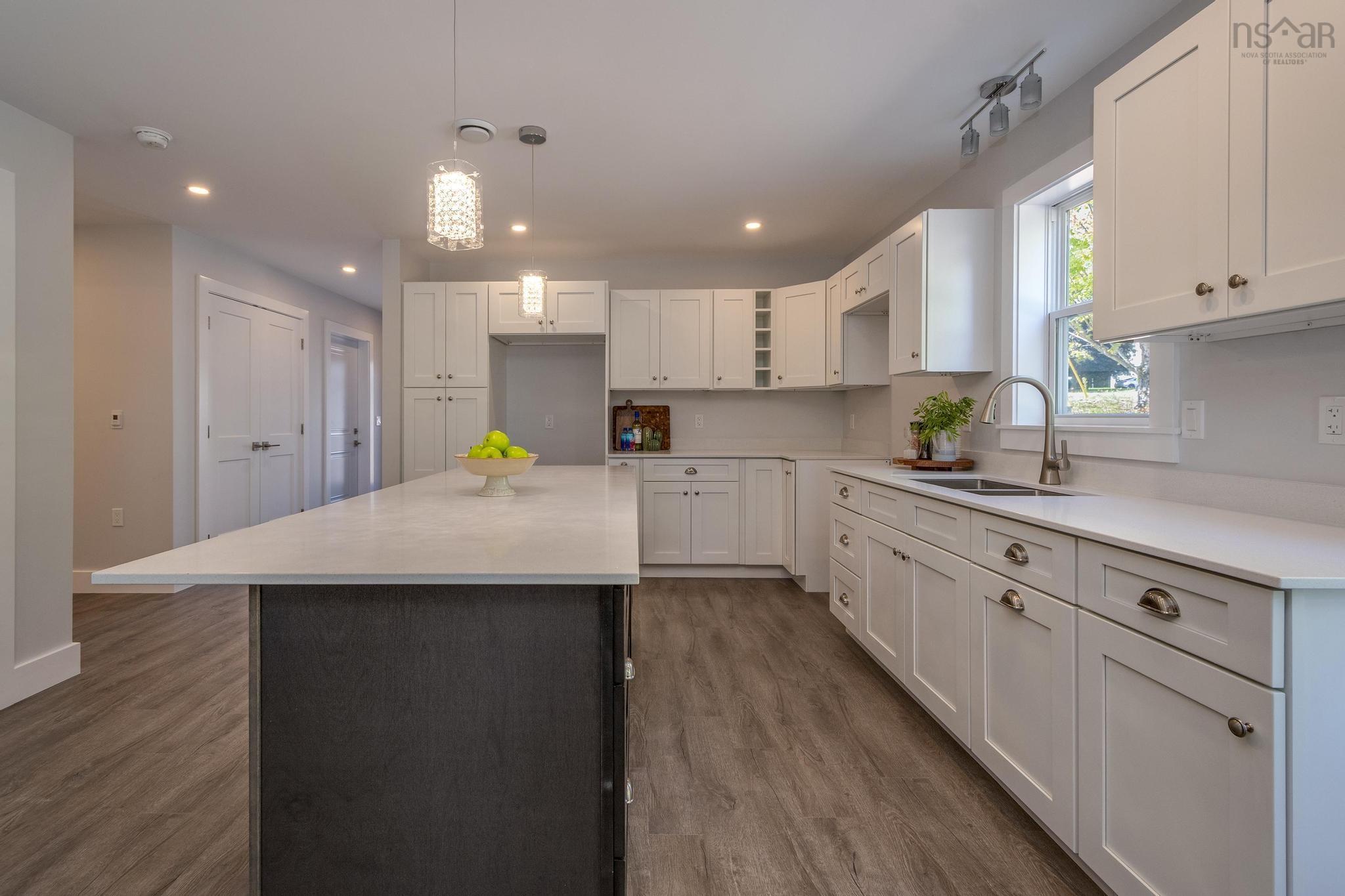 $474,900.00: 38 Pemberton Avenue, Garlands Crossing