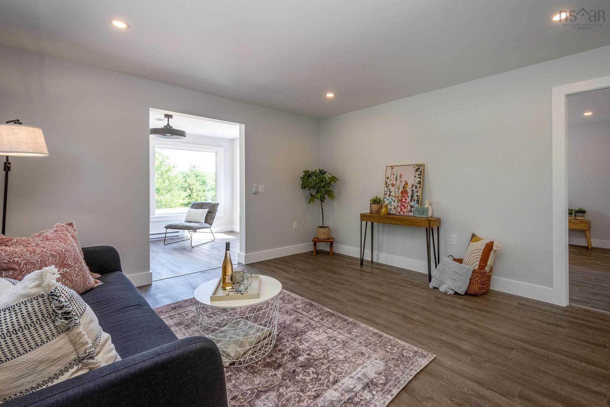 $474,900.00: 38 Pemberton Avenue, Garlands Crossing