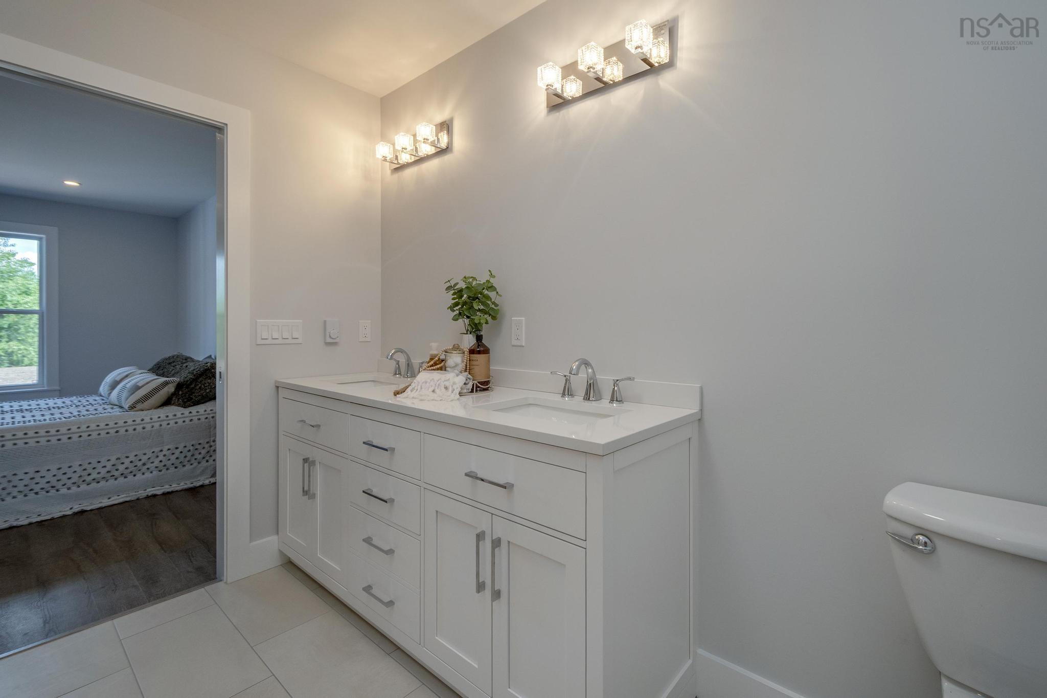 $474,900.00: 38 Pemberton Avenue, Garlands Crossing