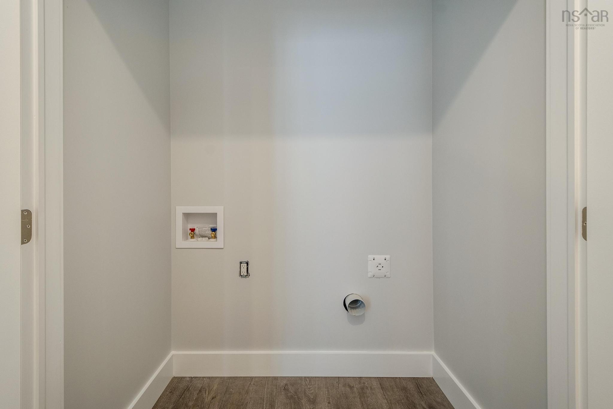 $474,900.00: 38 Pemberton Avenue, Garlands Crossing